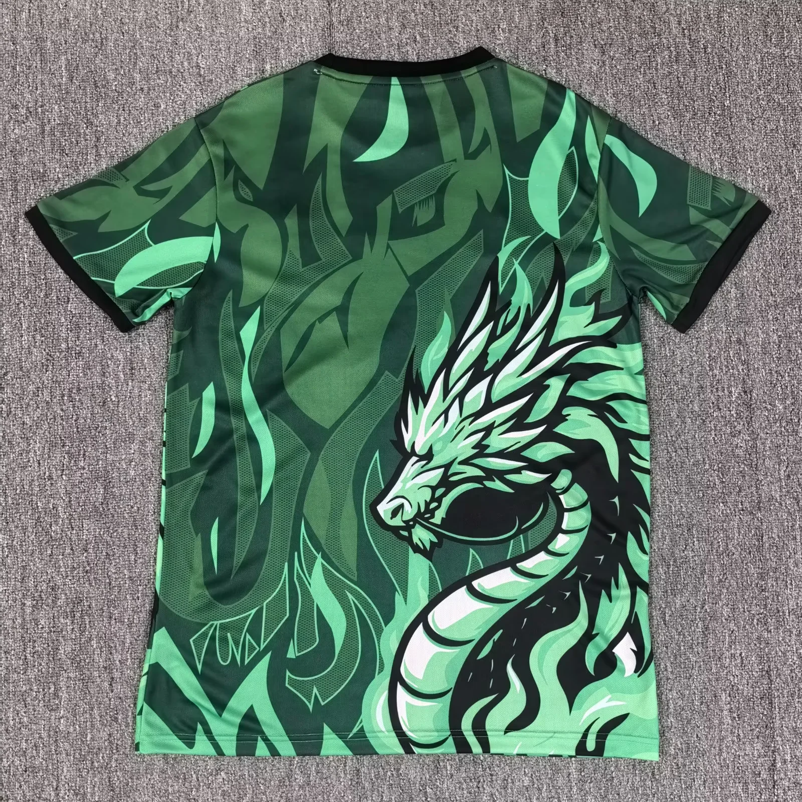 2025-26 Liverpool FC. Special Edition Green Fans Football Shirt 1:1 Thai Quality