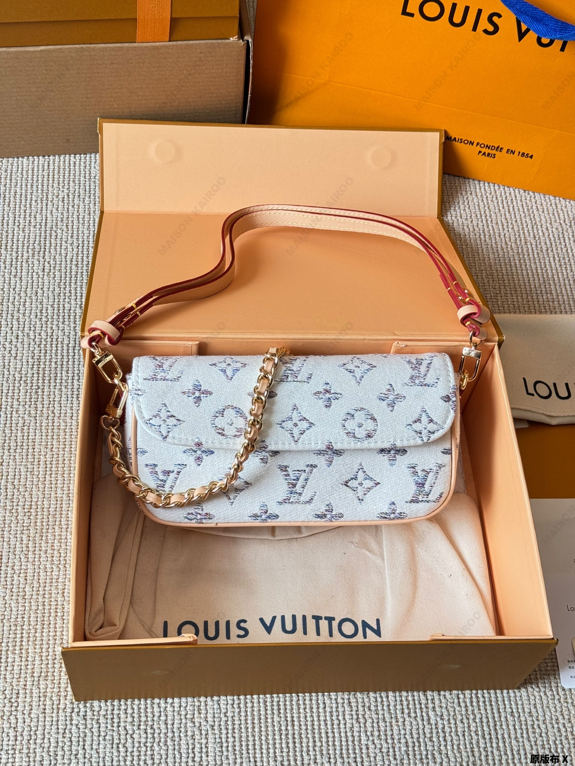 Louis Vuitton LV Ivy WOC White Multicolor Monogram Jacquard Denim Leather Baguette Hobo Shoulder Bag - KAIROO