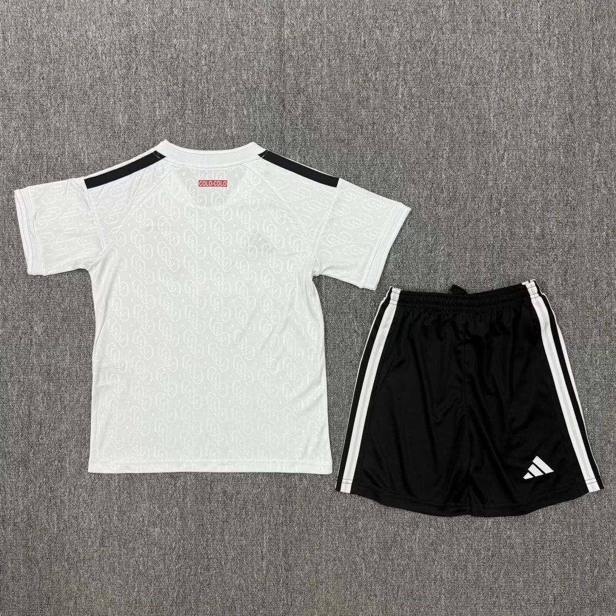 Kids Colo Colo Home Jersey Suit 26/27