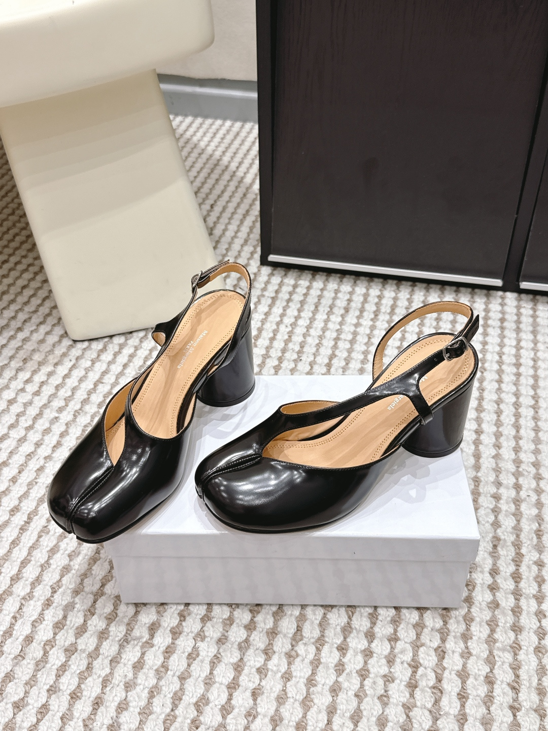 Maison Margiela Tabi Slingback Pump