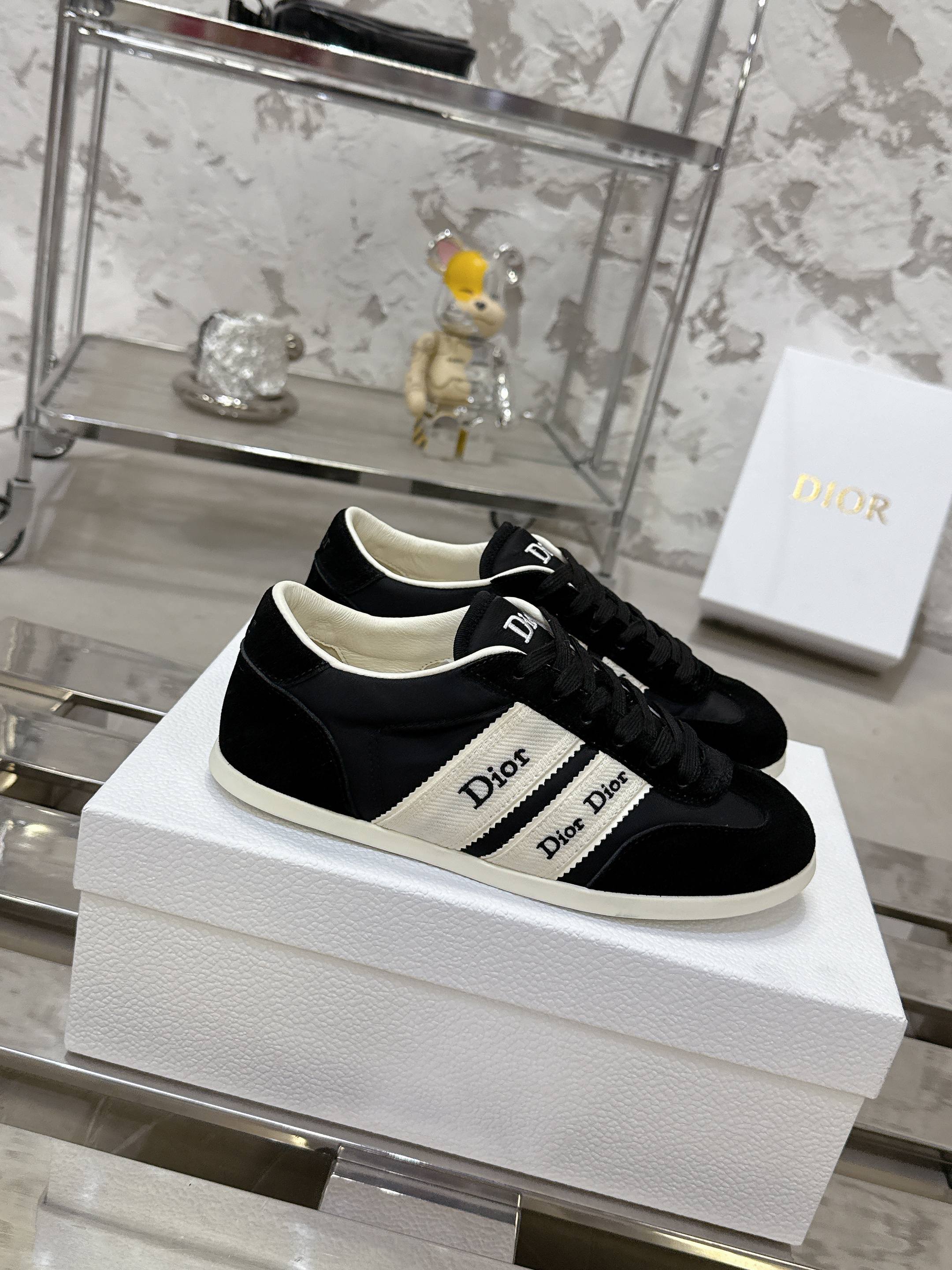 Women's Dior Ribbon Sneaker