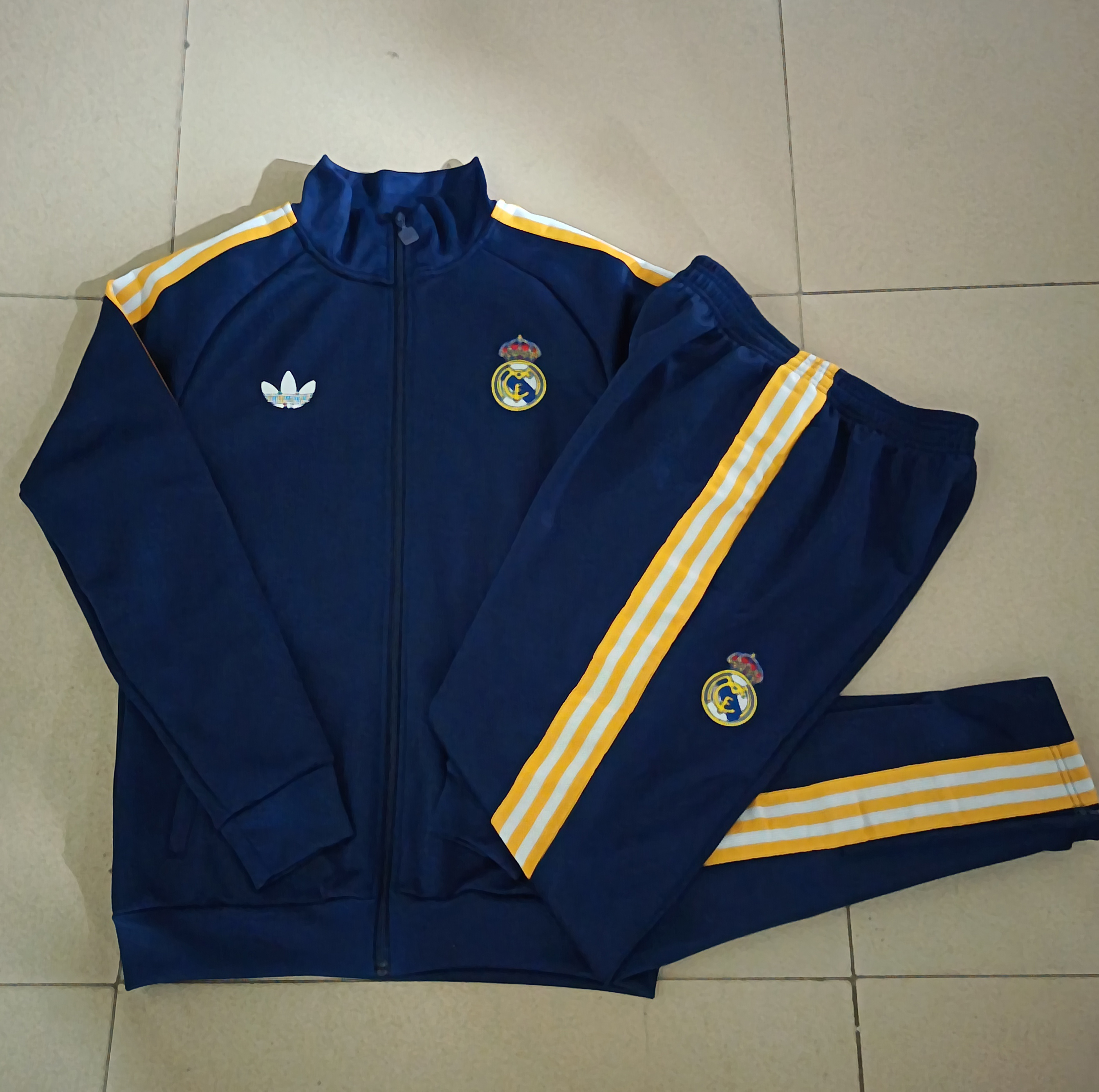 Real Madrid Kids Training Suit 26/27