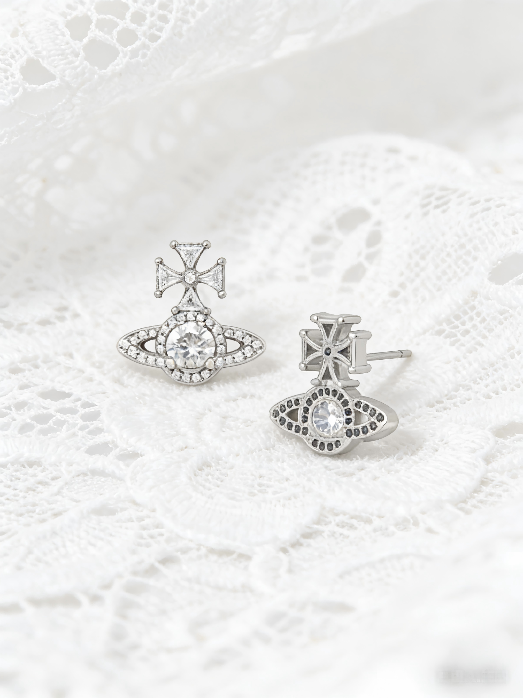 Chic Silver Crystal Saturn Studs, Glittering Zircon Planet Earrings, Daily Wear Jewelry