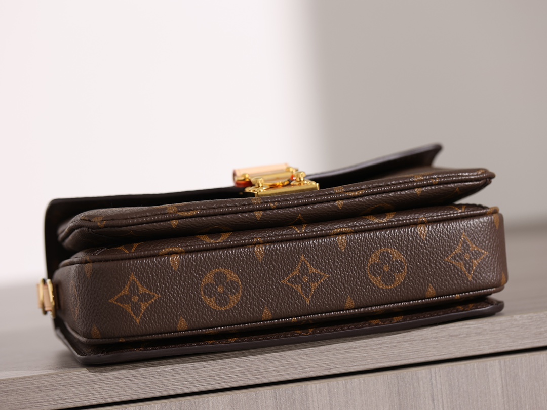 Louis Vuitton LV Micro Metis M81267