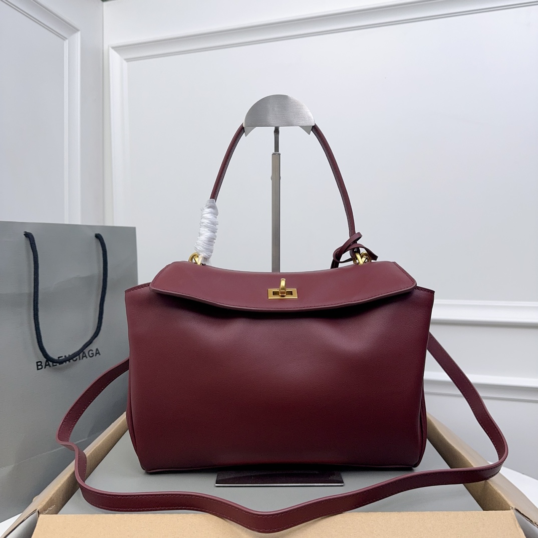 𝐁alenciaga Women's Rodeo Handbag Small in Burgundy