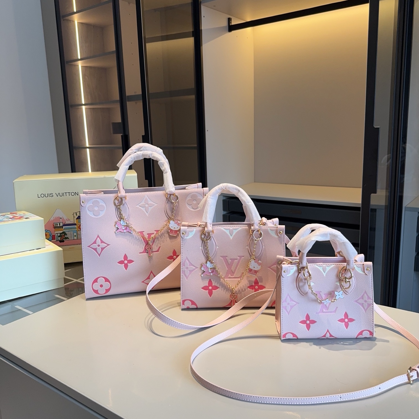 Louis Vuitton LV OnTheGo BB/PM/MM Rose Powder Gradient Giant Monogram Empreinte Leather Top Handle Tote Bag - KAIROO