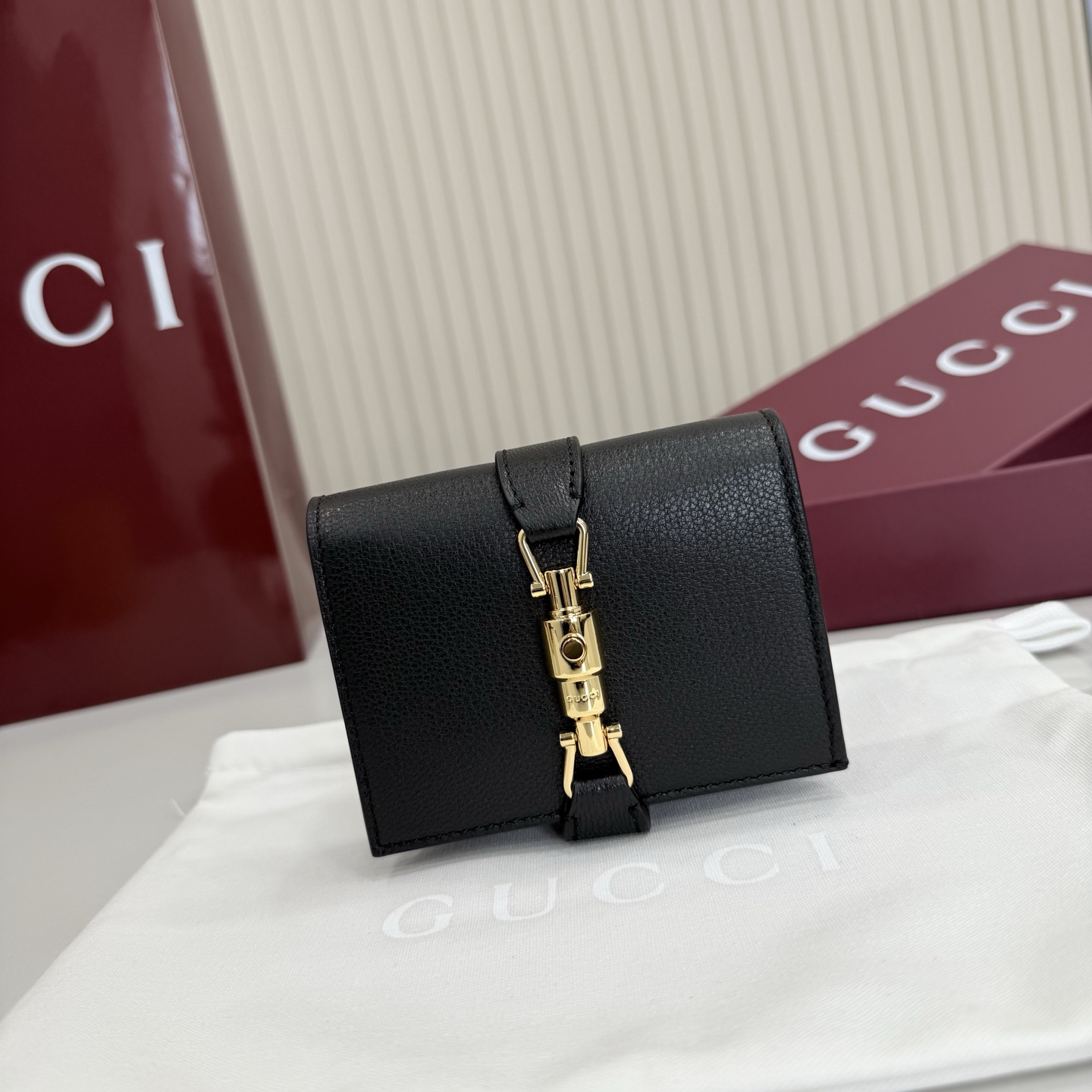Gucci Jackie medium wallet 867166