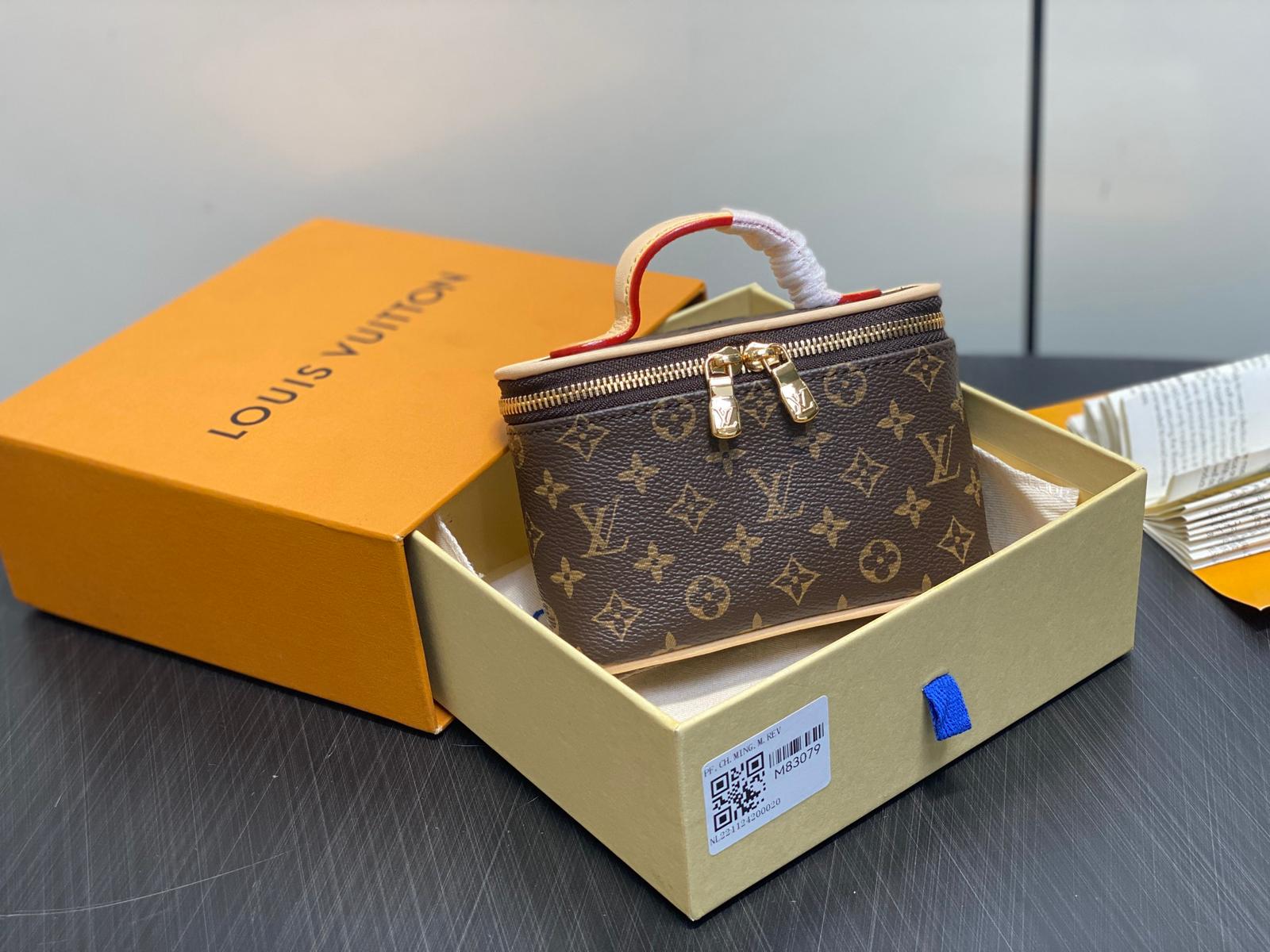 Louis Vuitton LV Nice Beauty