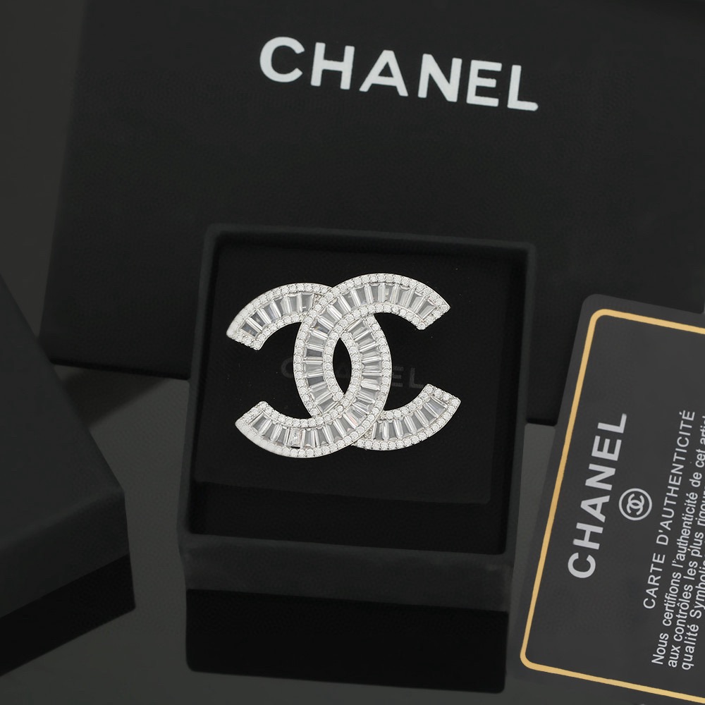 Chanel CC Brooch