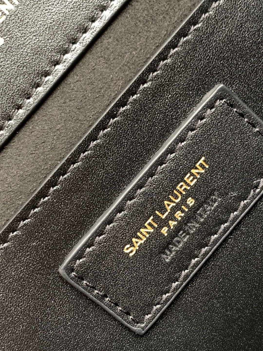 Saint Laurent YSL KATE medium bag in grained leather with tassels