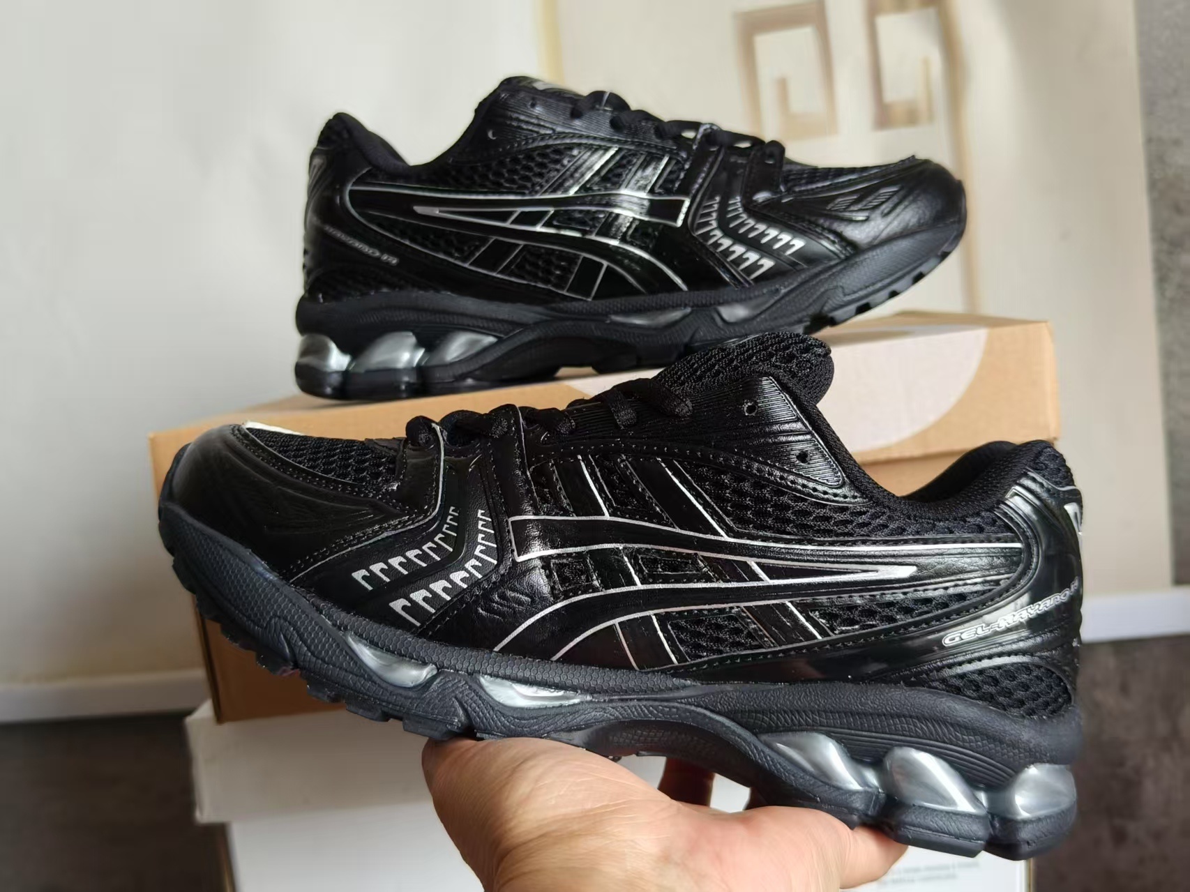 ASICS 1201A019-006 US Men's Sizes6 to 11 in half sizes Silver Black Shoes tianlong