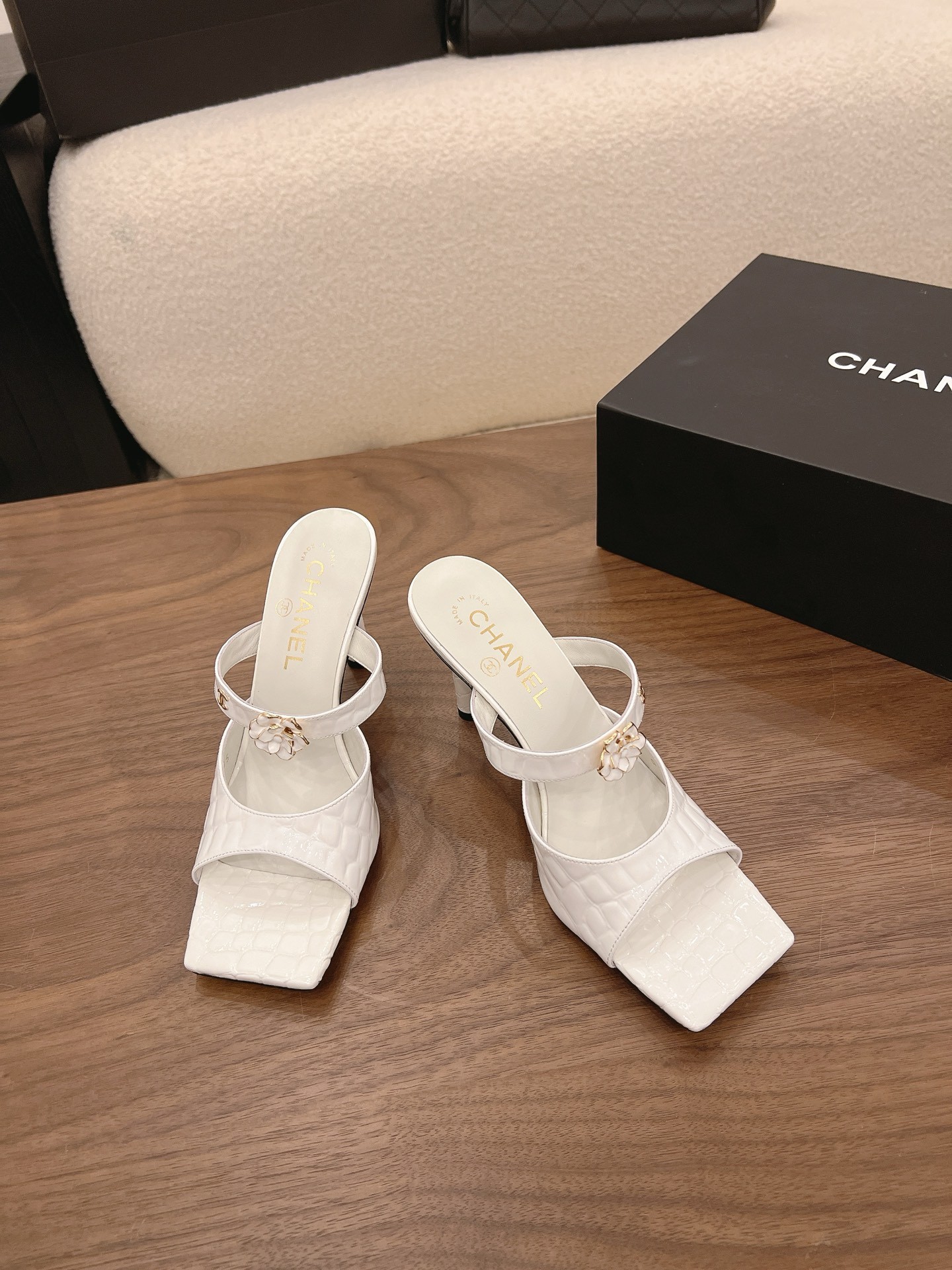 Chanel 26K White Camellia Buckle Croc-Embossed Leather Square Toe Sandals Mules Heels - KAIROO