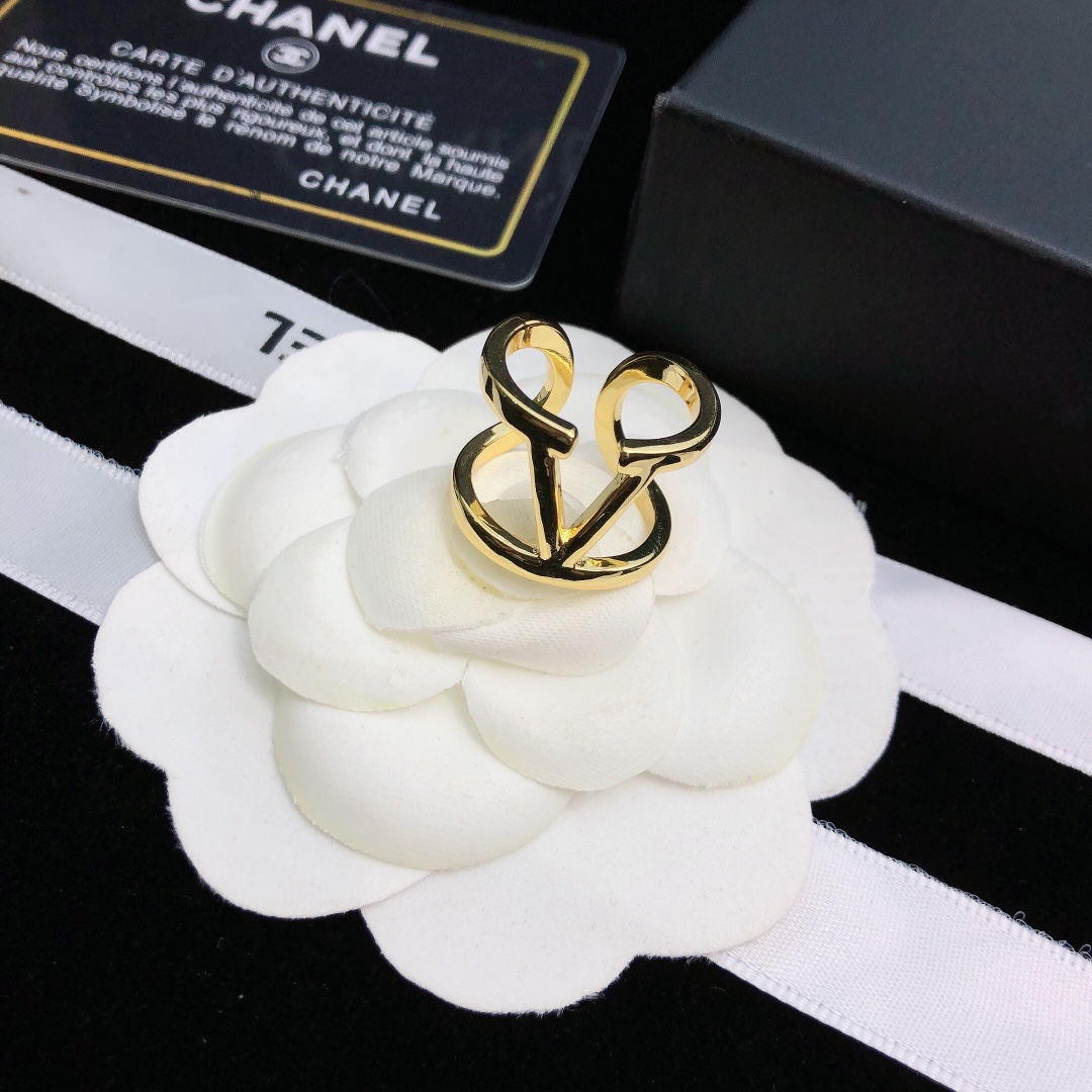 Valentino VLogo Signature Gold Finish Wrap Around Metal Ring - KAIROO