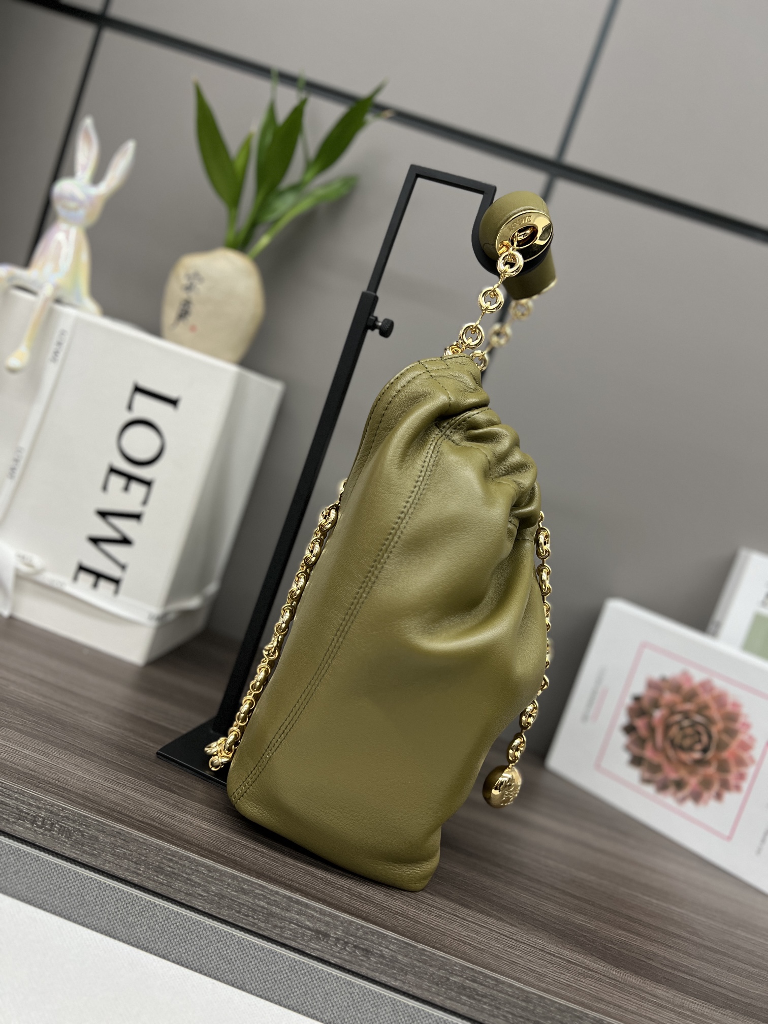 Loewe Small Squeeze Handbag in Nappa leather-Olive Green
