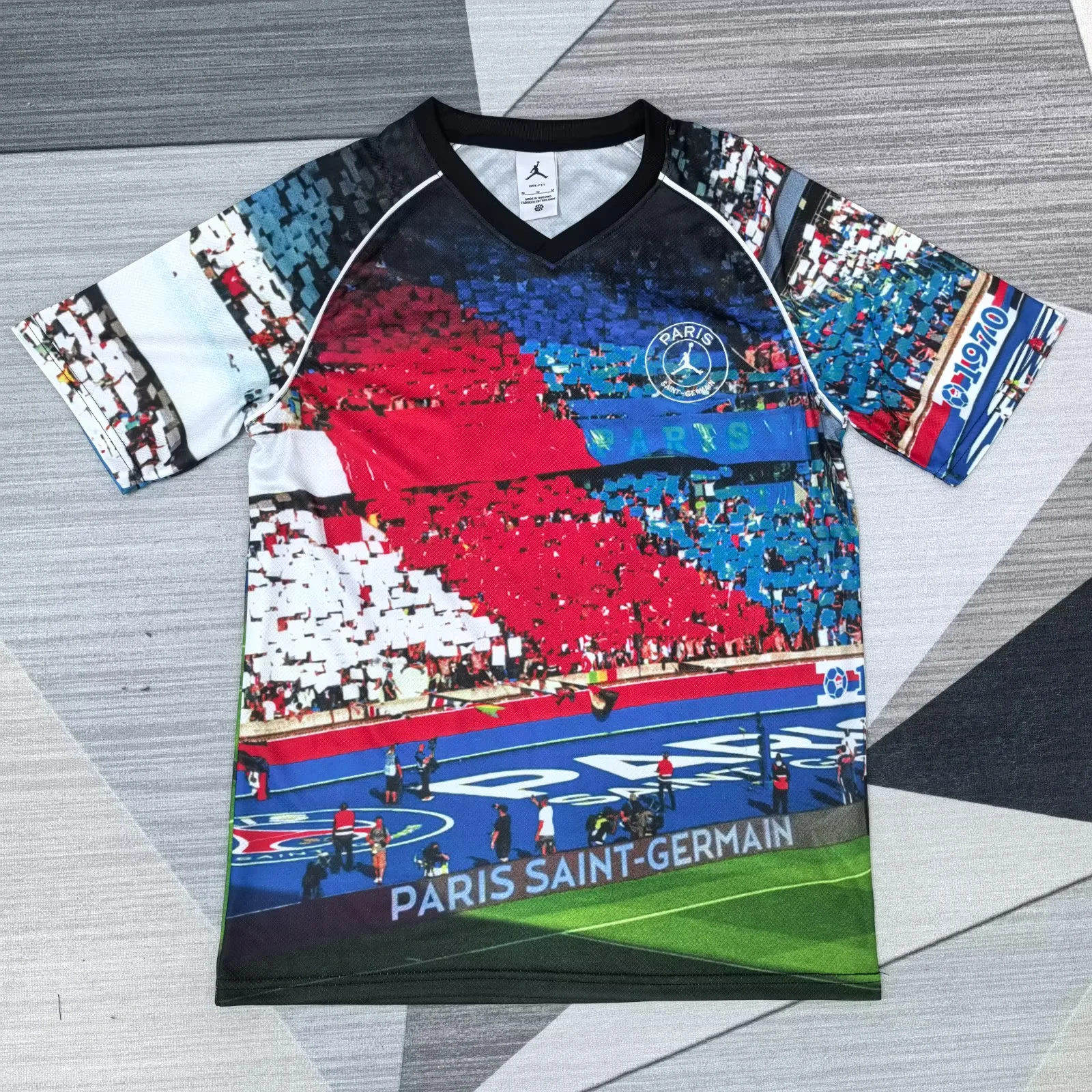 2026-27 Paris Collab Version Green Fans Football Shirt 1:1 Thai Quality
