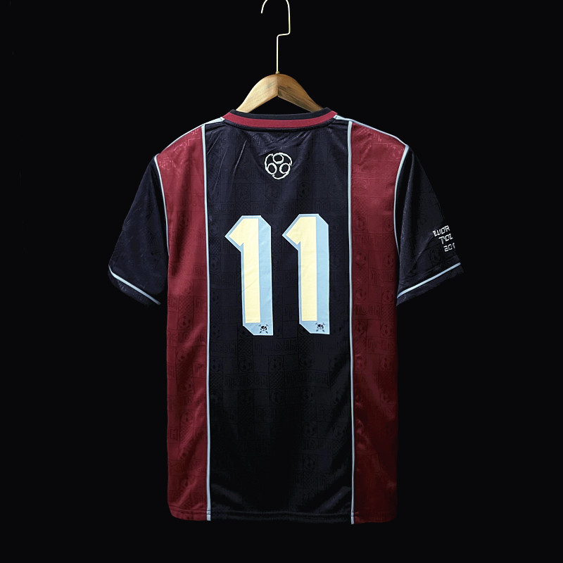 Retro  Iron Maiden * West Ham 2011 Home