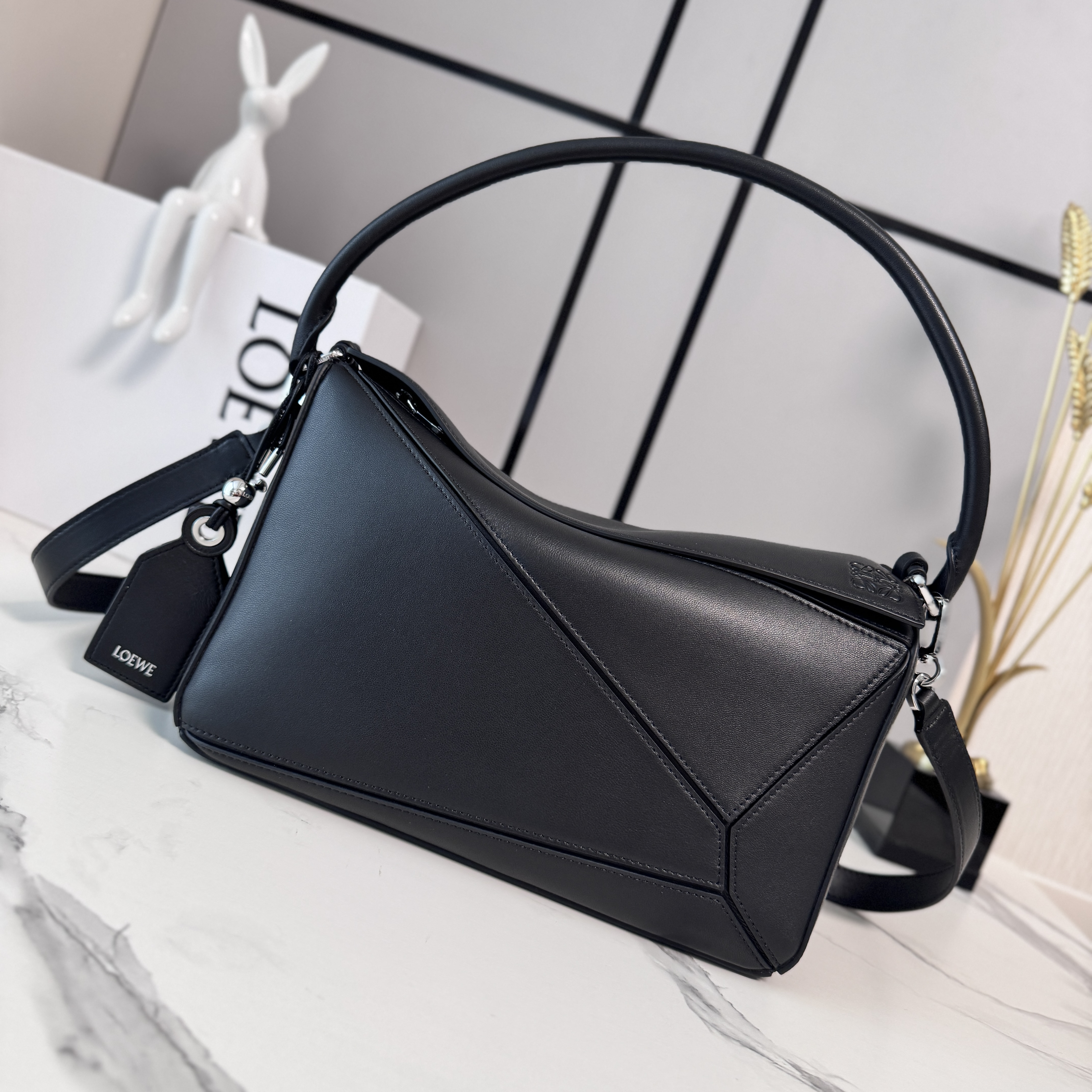 Loewe Medium Featherlight Puzzle bag in nappa lambskin-Black
