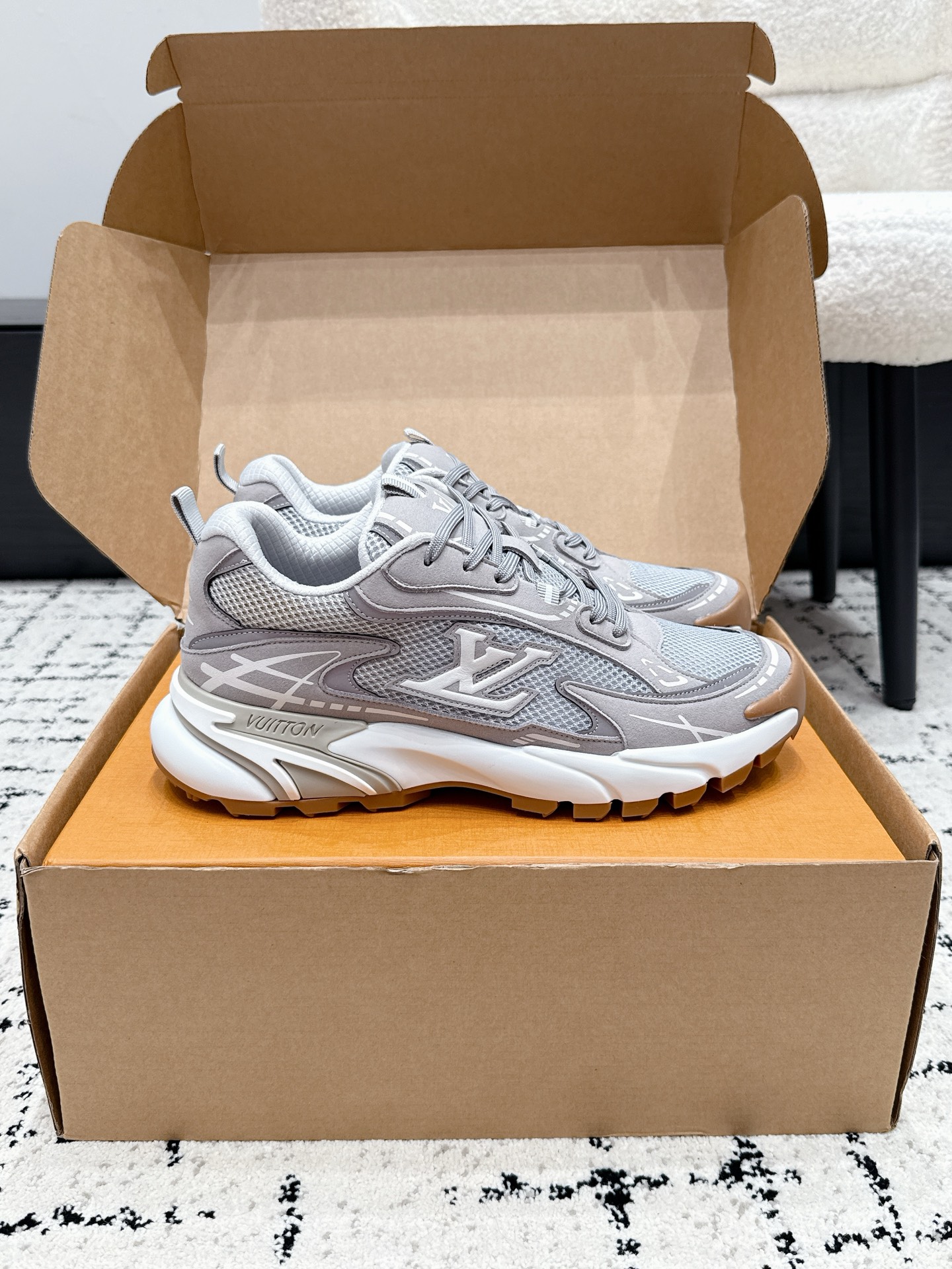 Louis Vuitton Men's LV Tatic Run Sneaker