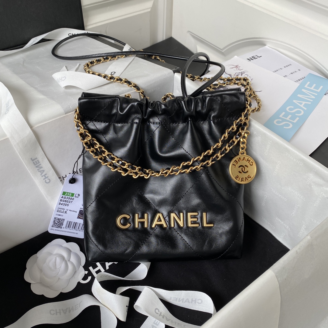 Chanel 22 Mini Handbag in Black Shiny Calfskin Gold-Tone Metal