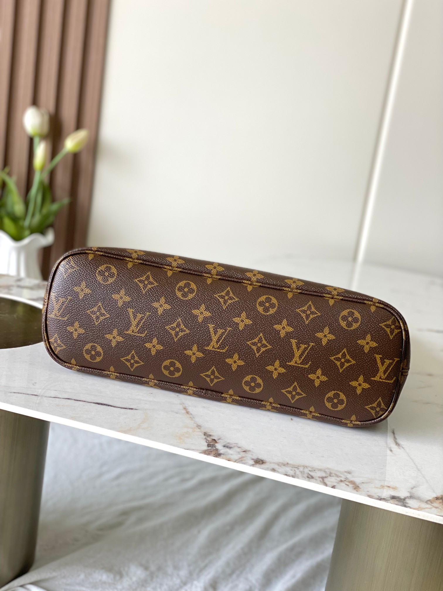 Louis Vuitton Monogram Lineup handbag series