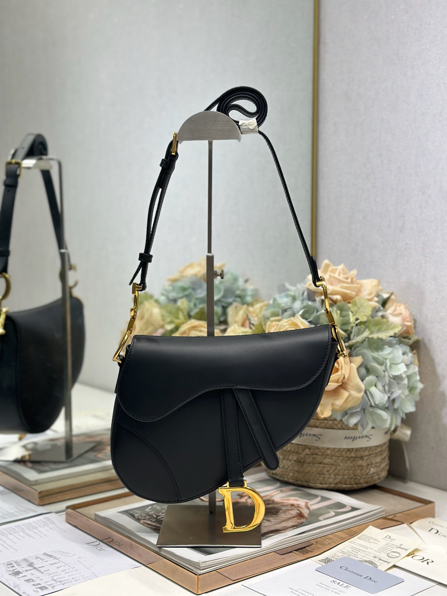 Dior Medium Soft Saddle Shoulder Bag in Black smooth leather