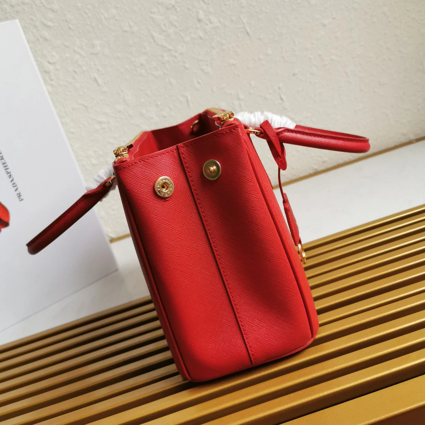 Prada MEDIUM GALLERIA 28 RED SAFFIANO LEATHER