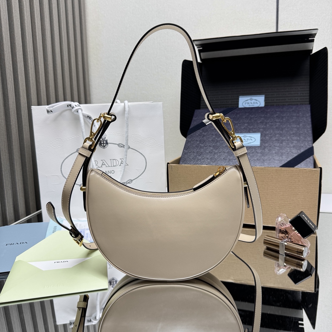 Prada Arqué mini leather shoulder bag-Beige  1BC194