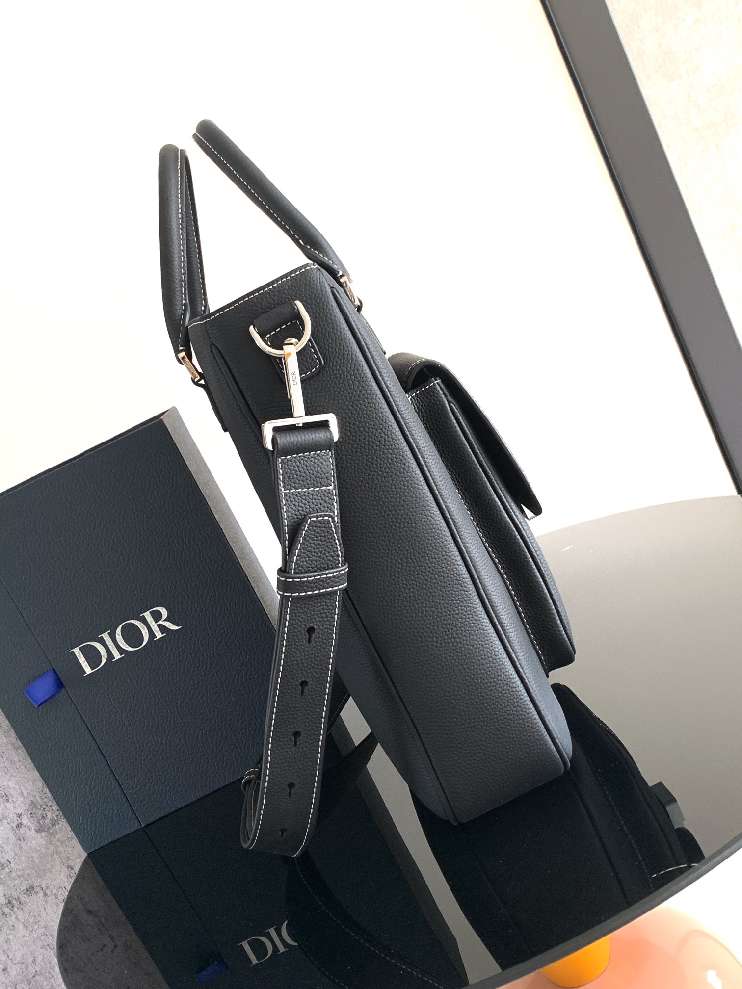 Men's Dior Saddle Tote in Black grained leather