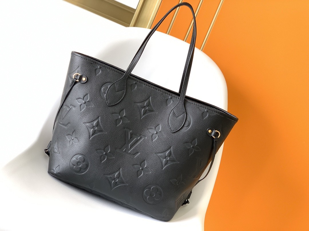 Louis Vuitton LV Neverfull medium bag