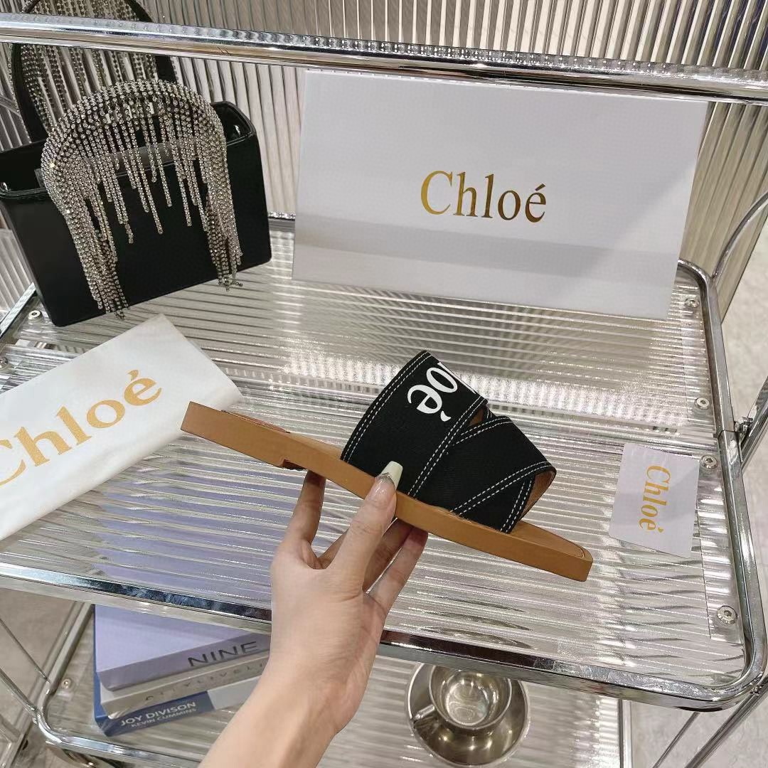 Chloe Woody Mule