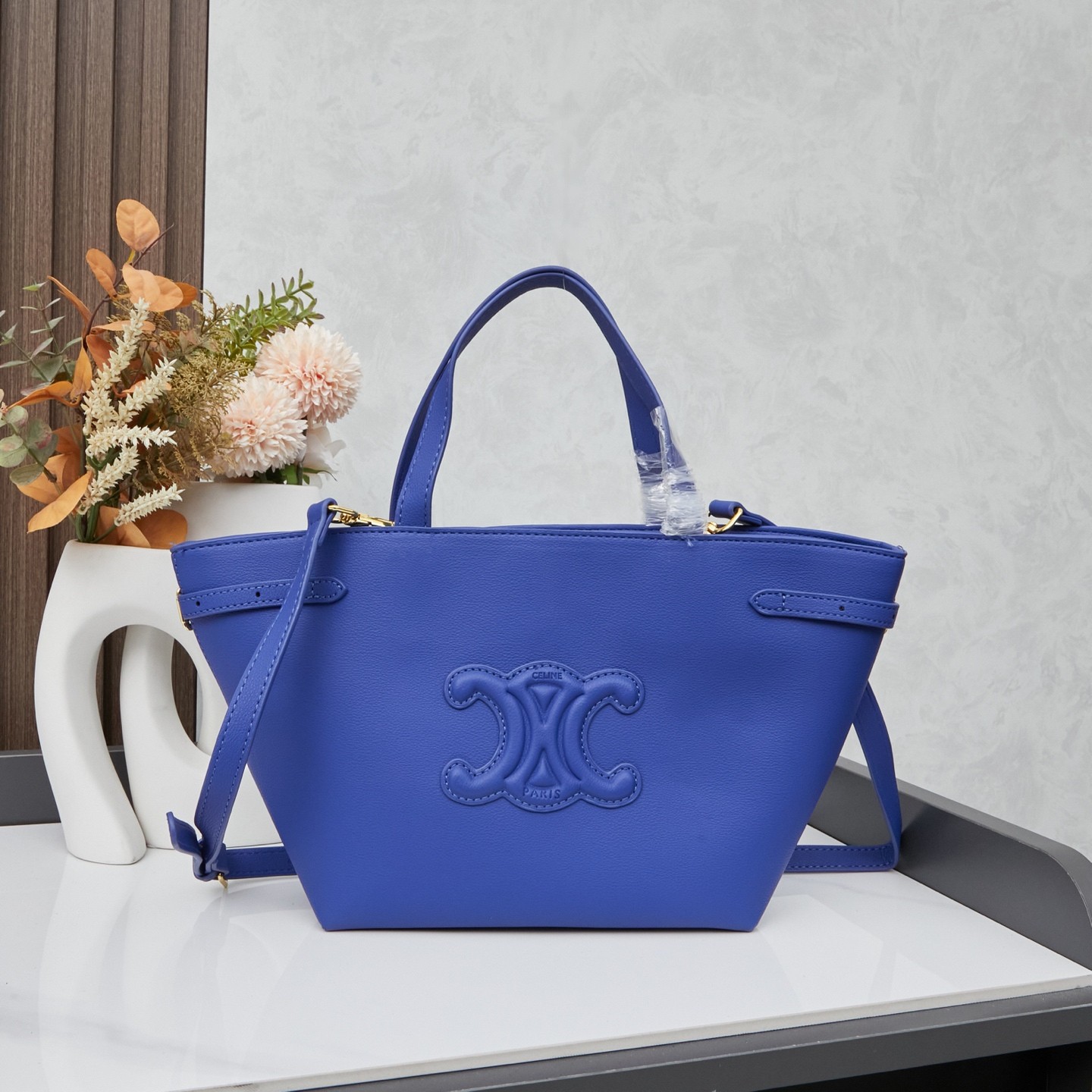 Celine Cabas Thais Embossed Cuir Triomphe Logo Leather Trapeze Tote Bag - KAIROO