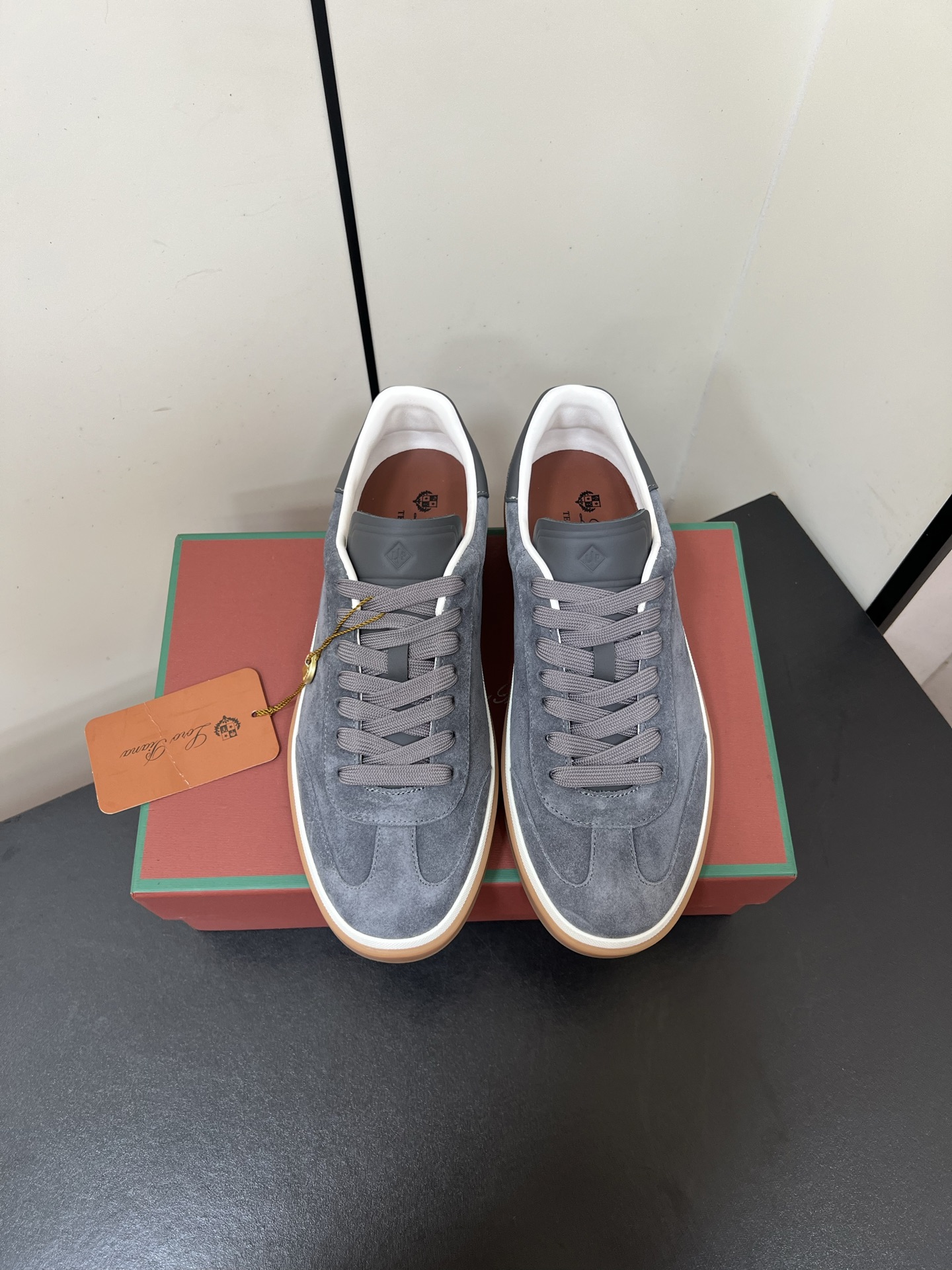 Loro Piana Unisex Classic Sneaker