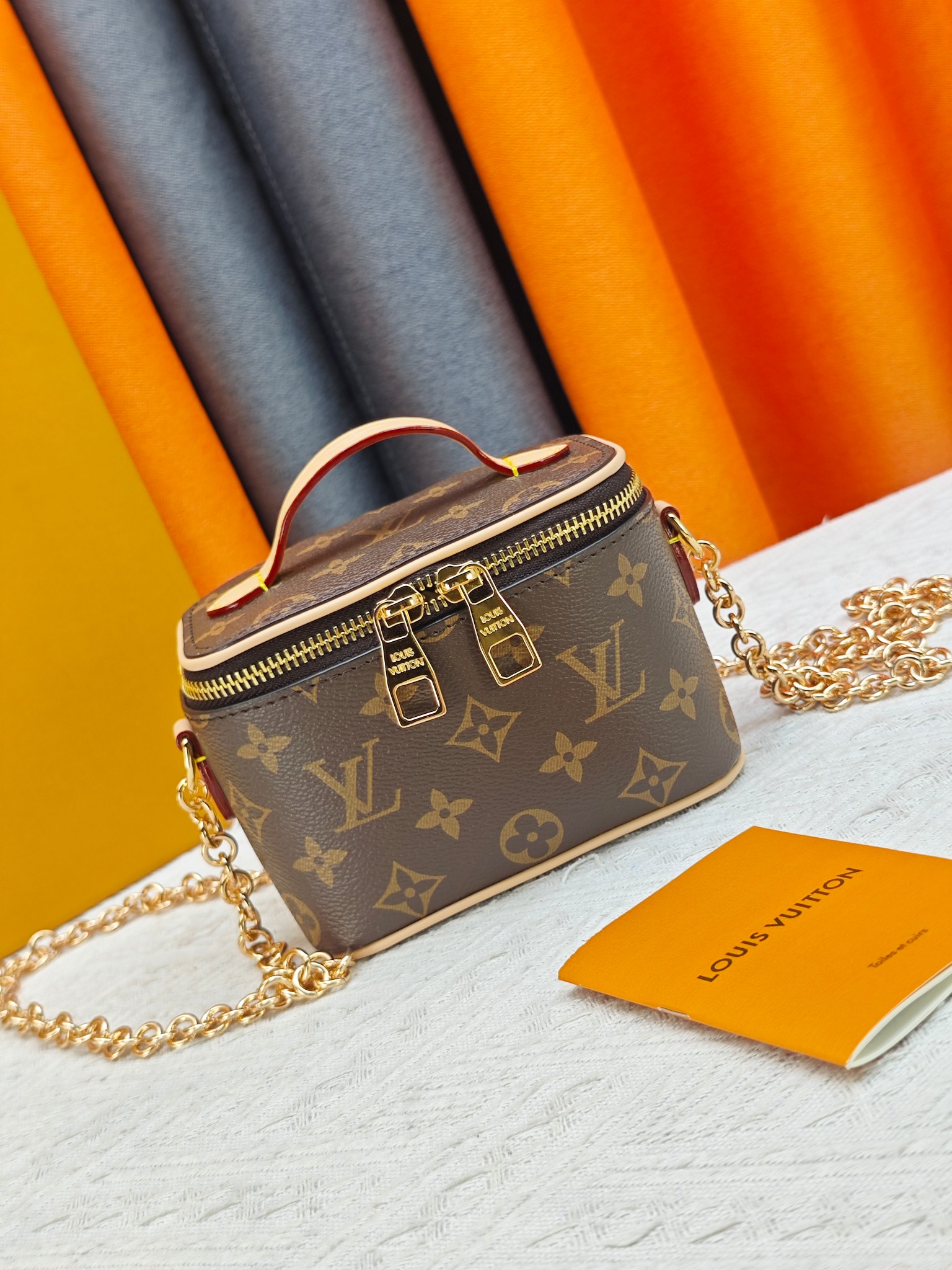 Louis Vuitton Micro Vanity handbag