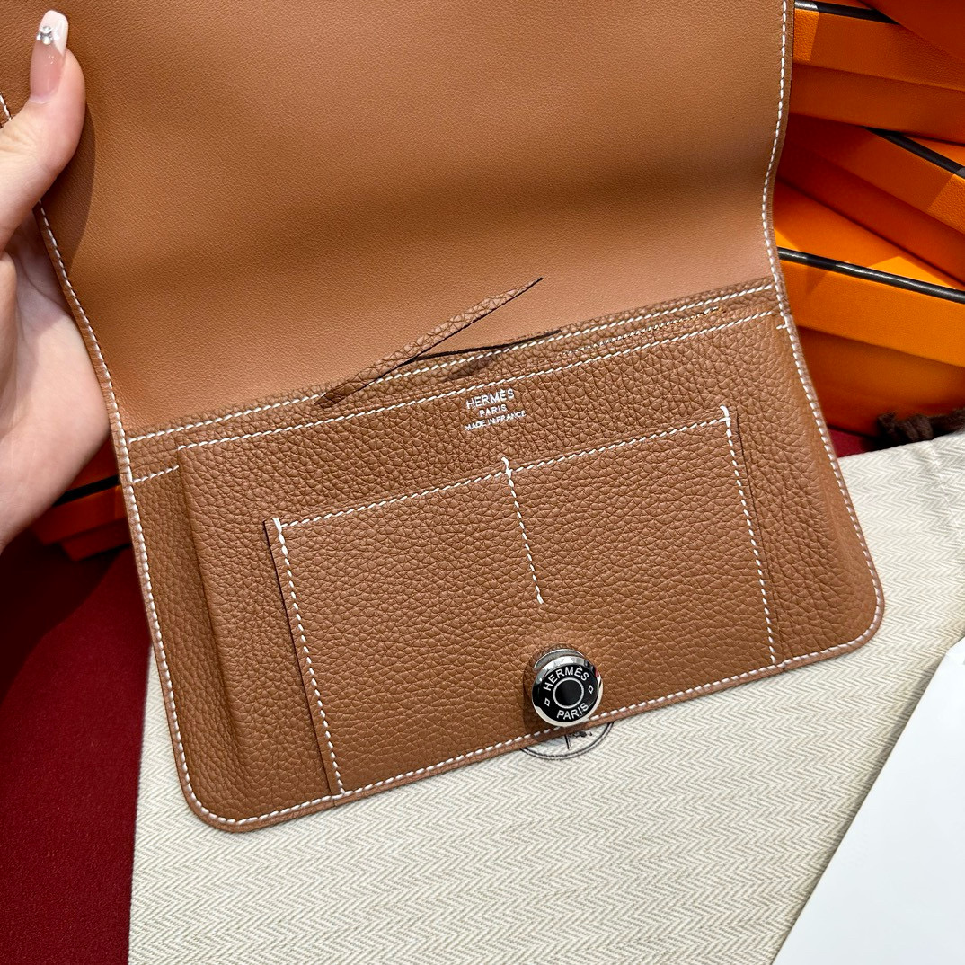 Hermes Gold Togo Dogon Purse Wallet