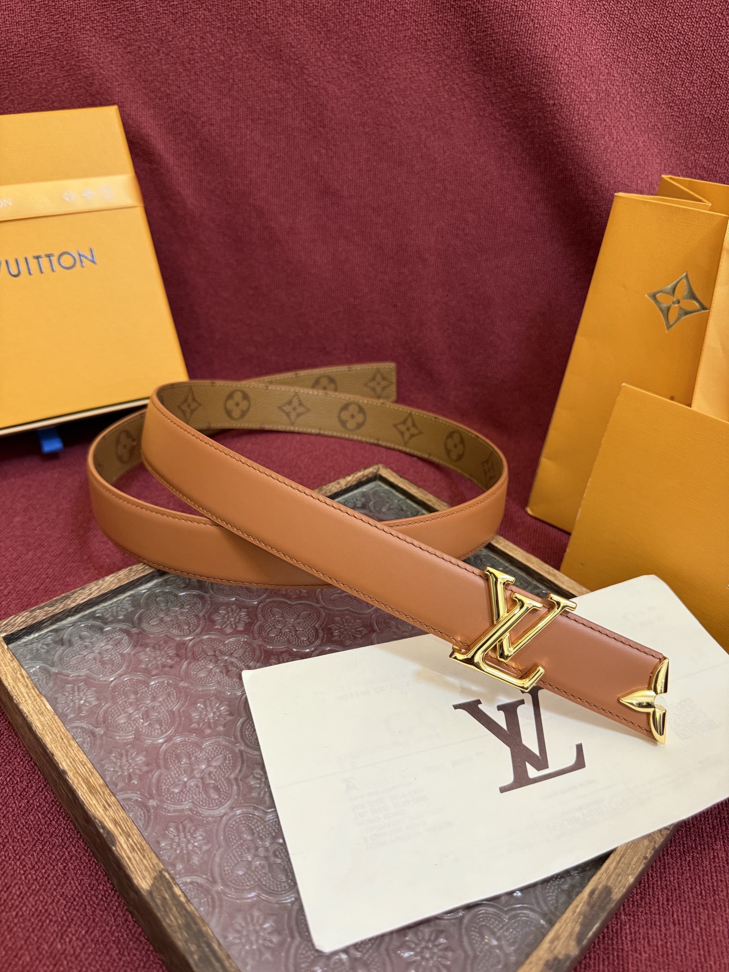 LV Pretty LV 30mm Reversible Belt