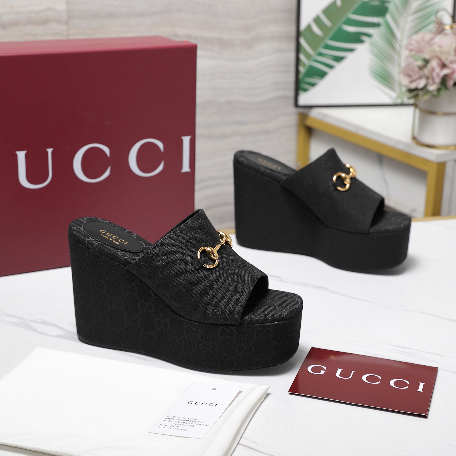 Women's Gucci GG Platform Mule