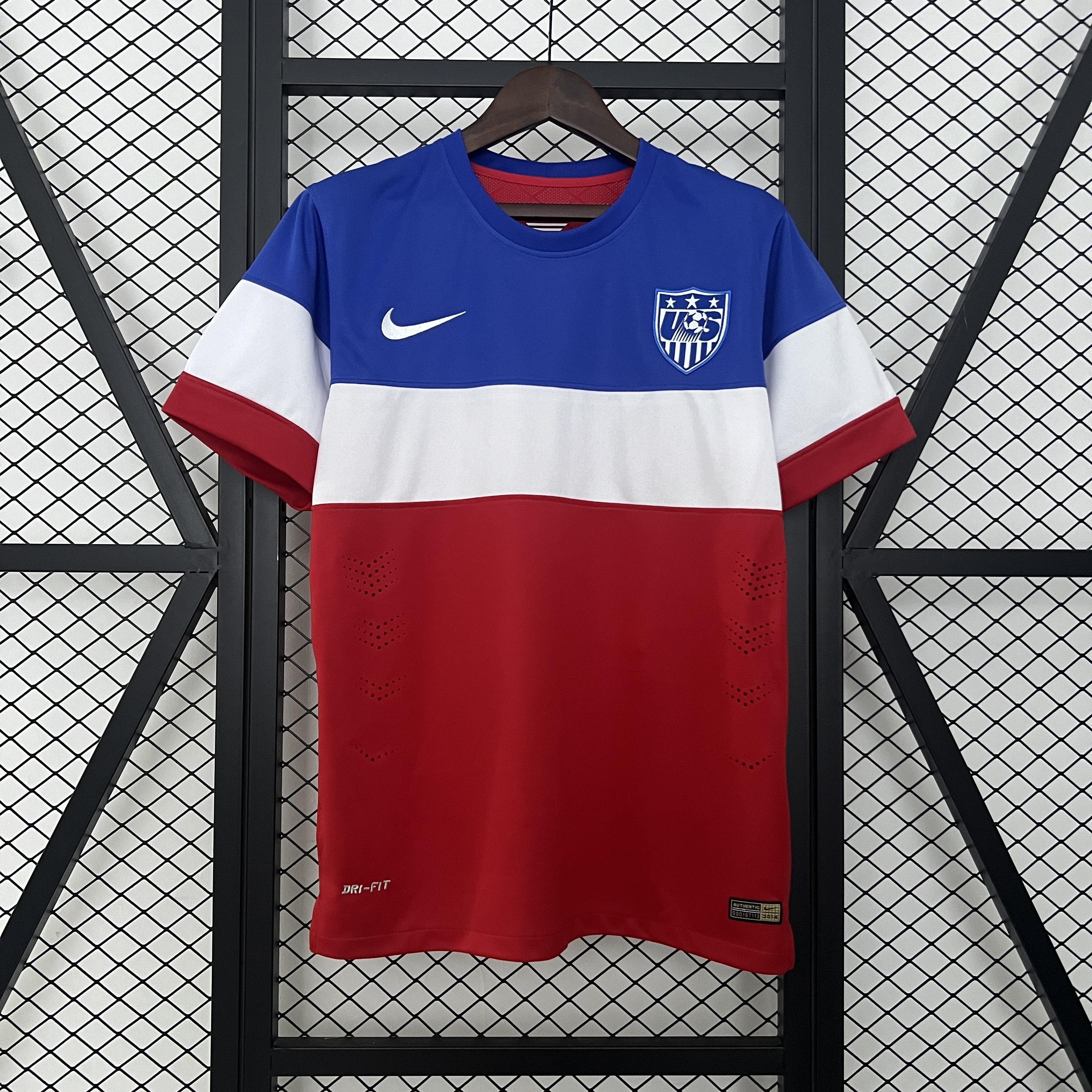 USA 2004 Away