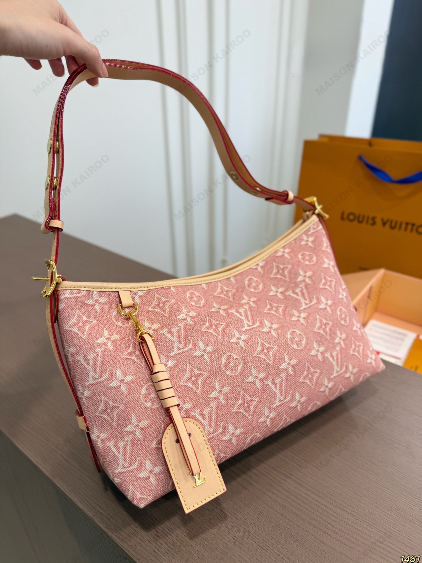 Louis Vuitton LV Carryall East West Pink Jacquard Monogram Hobo Tote Shoulder Bag - KAIROO