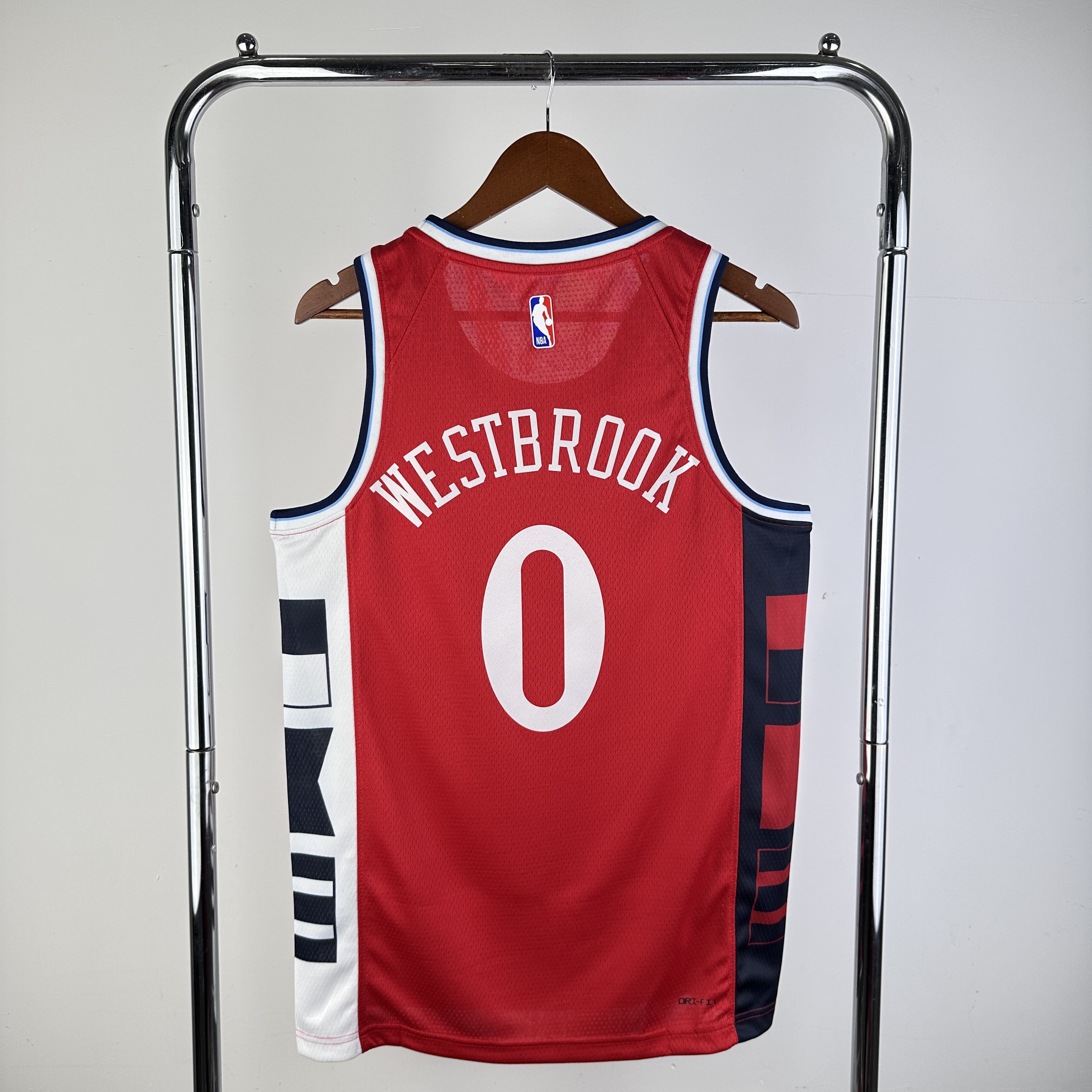 24/25 Season Los Angeles Clippers Flyer Edition  No.0 Westbrook