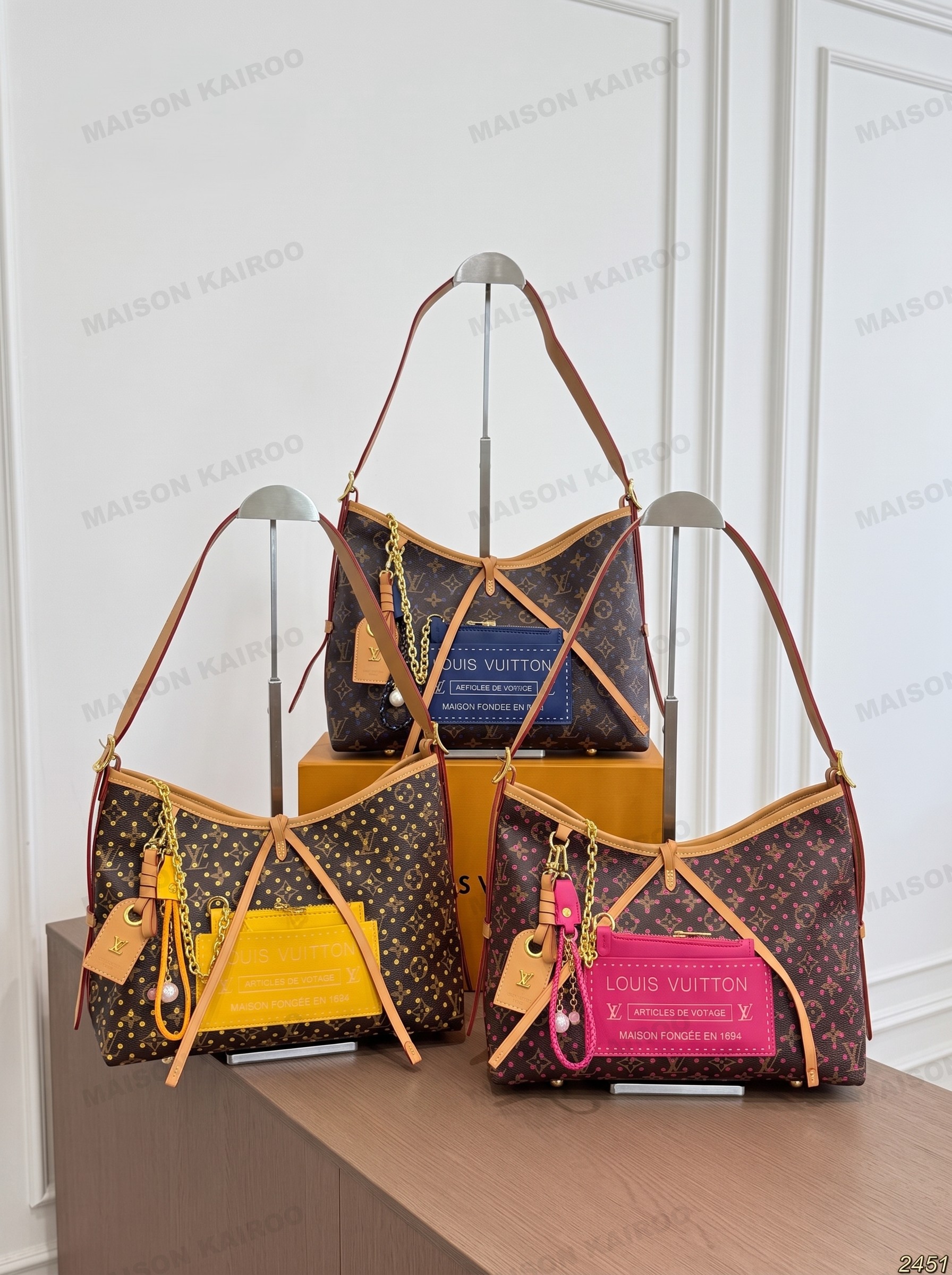 Louis Vuitton LV Carryall PM 