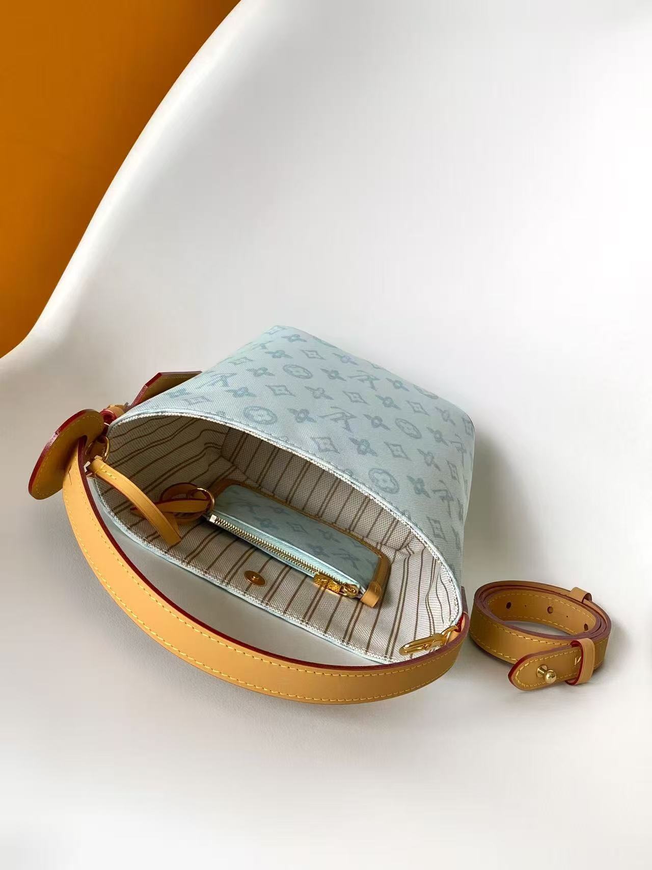 Louis Vuitton LV ALL IN BB Bags