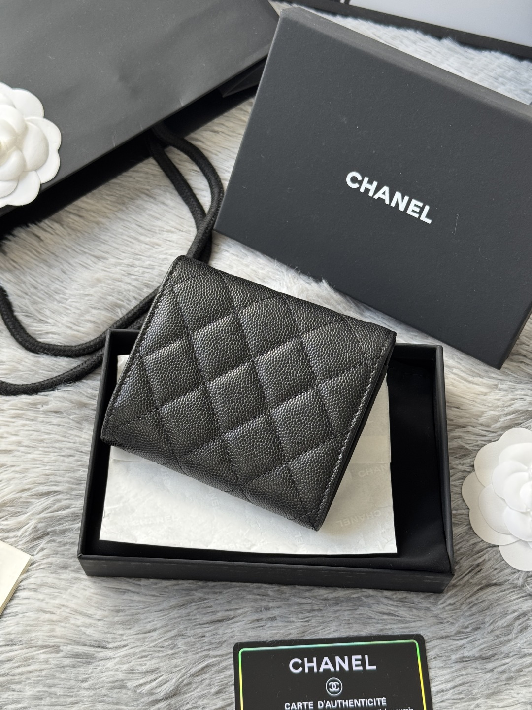 Chanel Compact Wallet in Black grained calfskin