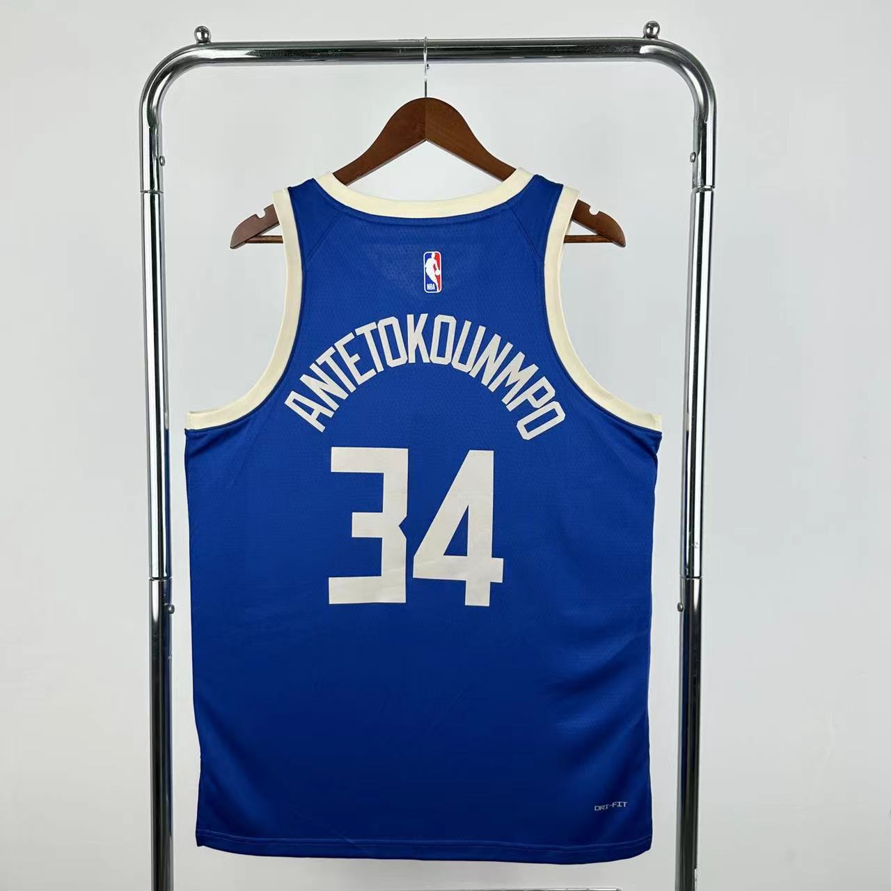 25 Season Milwaukee Bucks City Version  No.34