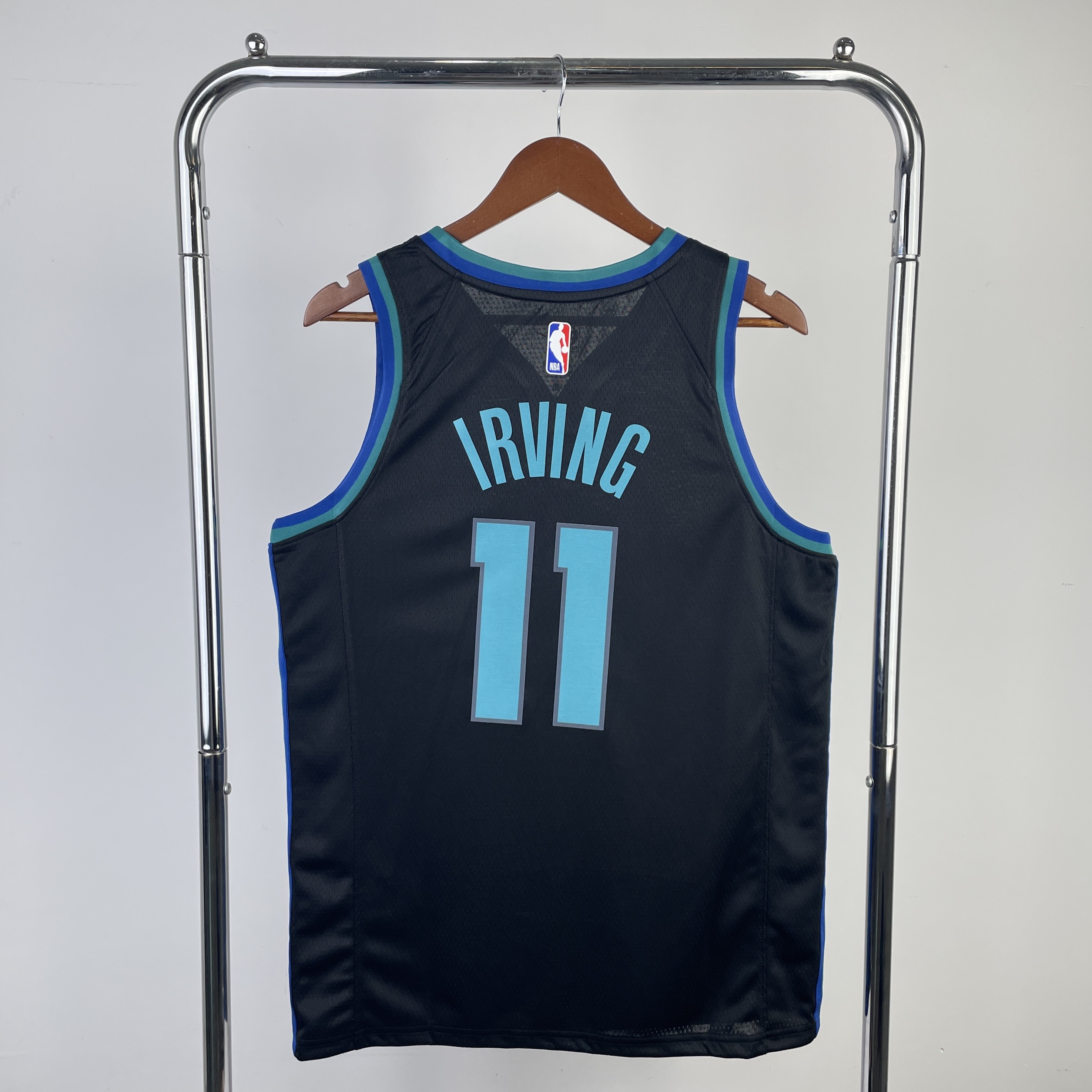 Mavericks  No.11 Irving