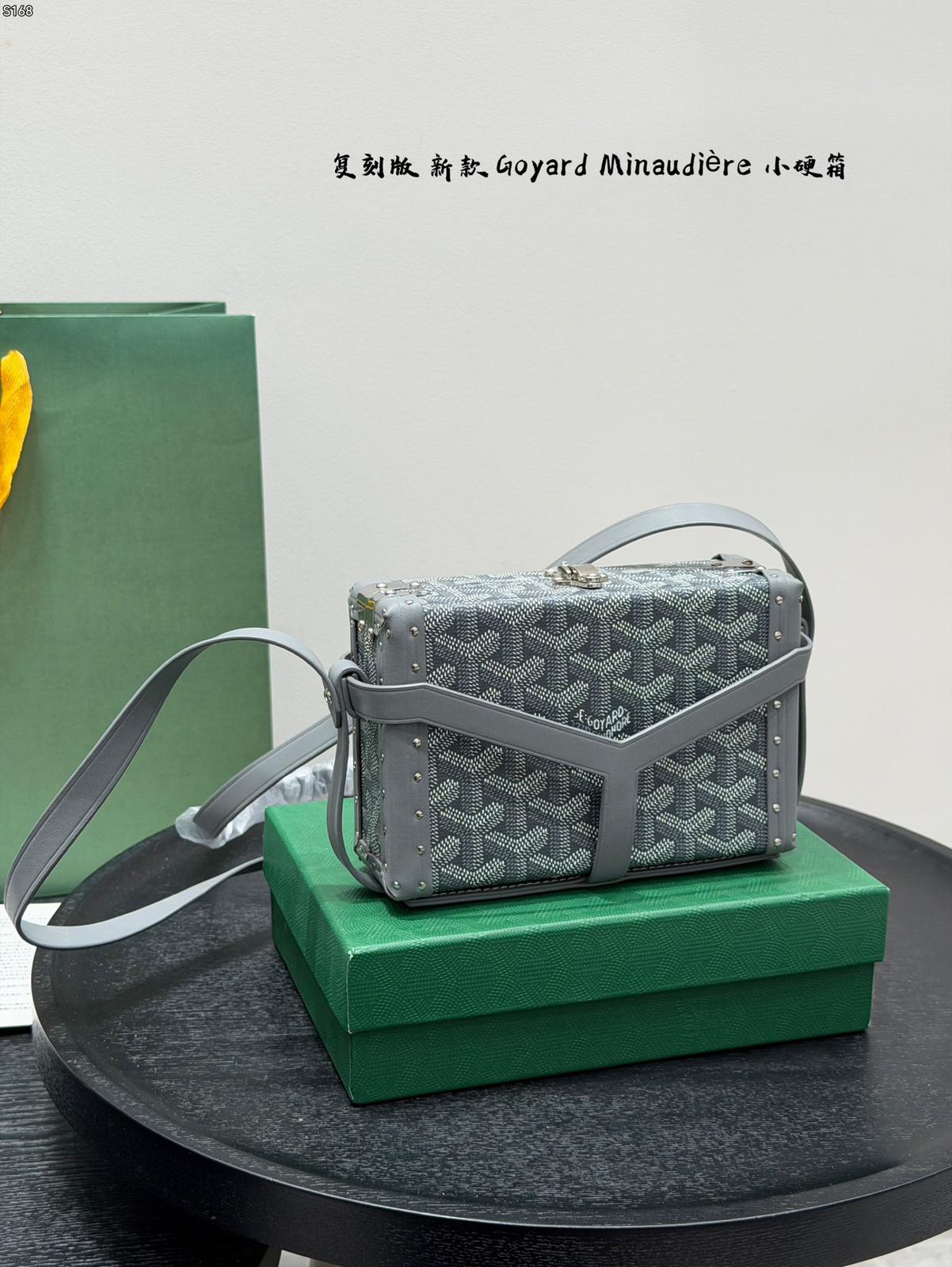Goyard Classic small box bag