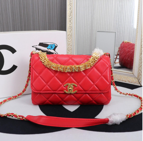 CHANEL Red vintage postman's bag