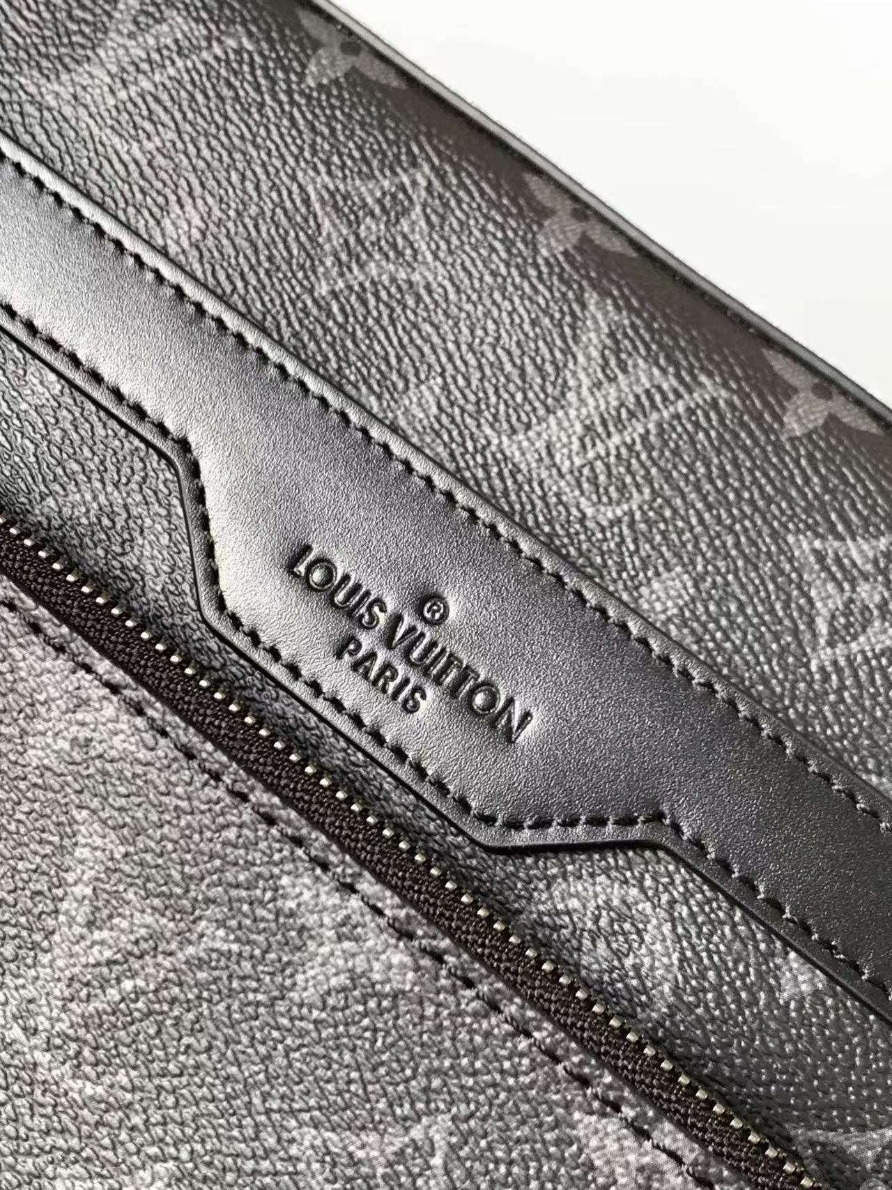 Louis Vuitton LV men's messenger bag