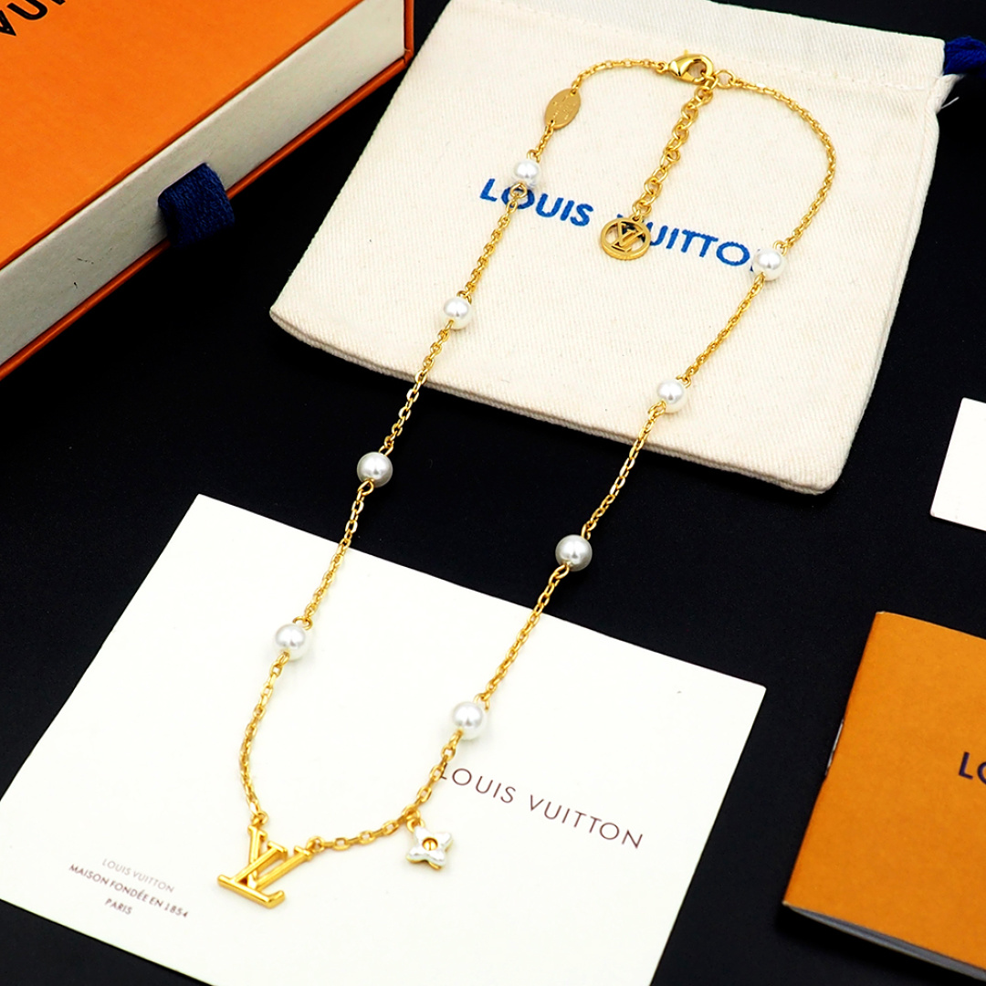 LV Women's fashion Necklace