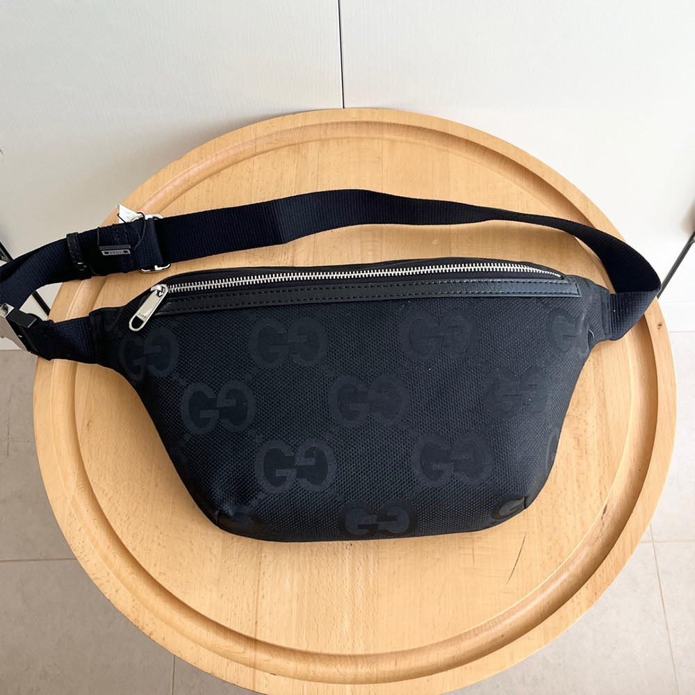 GUCCI Classic Monogram Waist Bag (Mirror Quality)