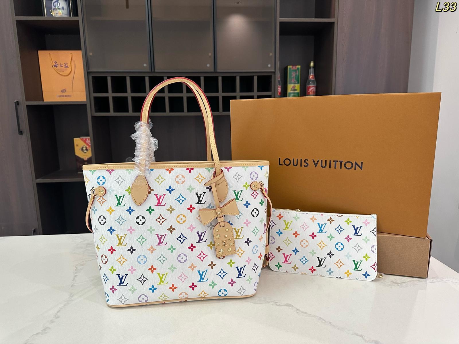 Louis Vuiton LV x TM New shopping bags